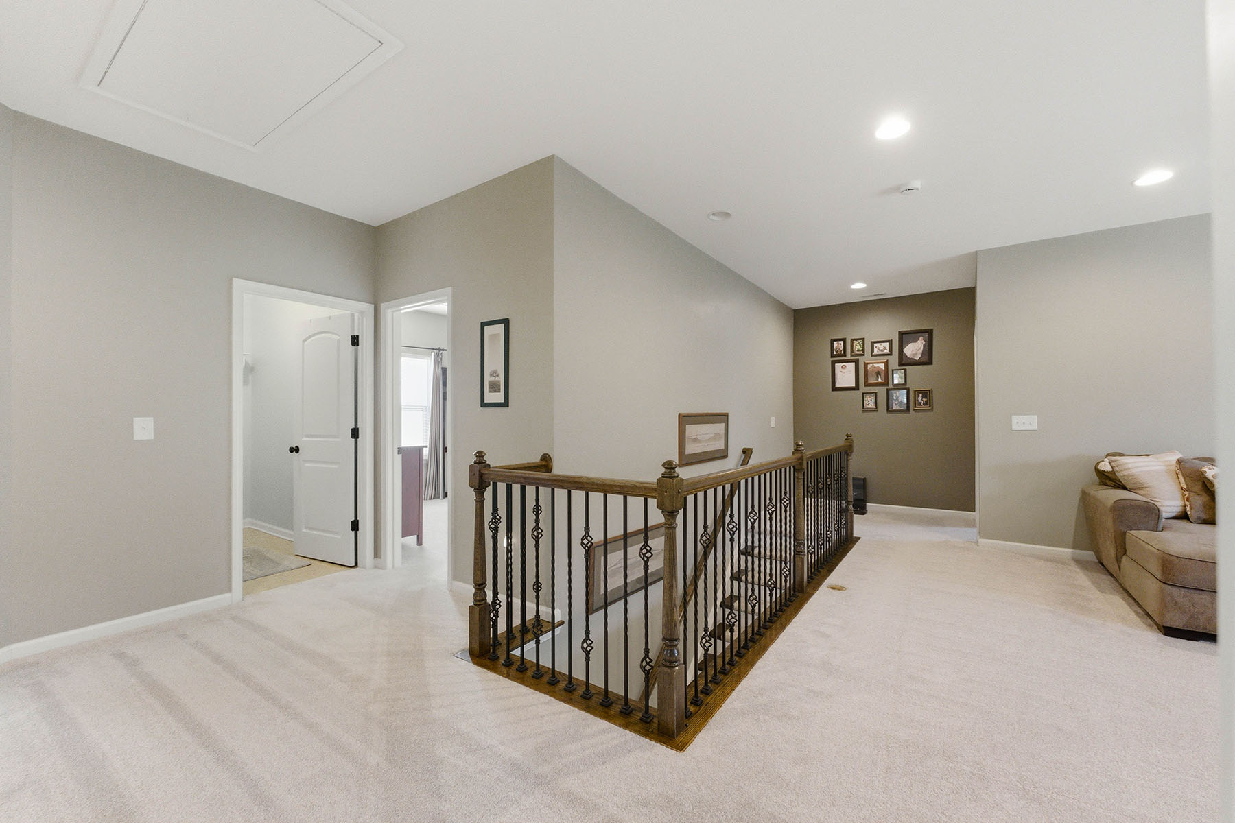  RIVER LAKES - 物件實景