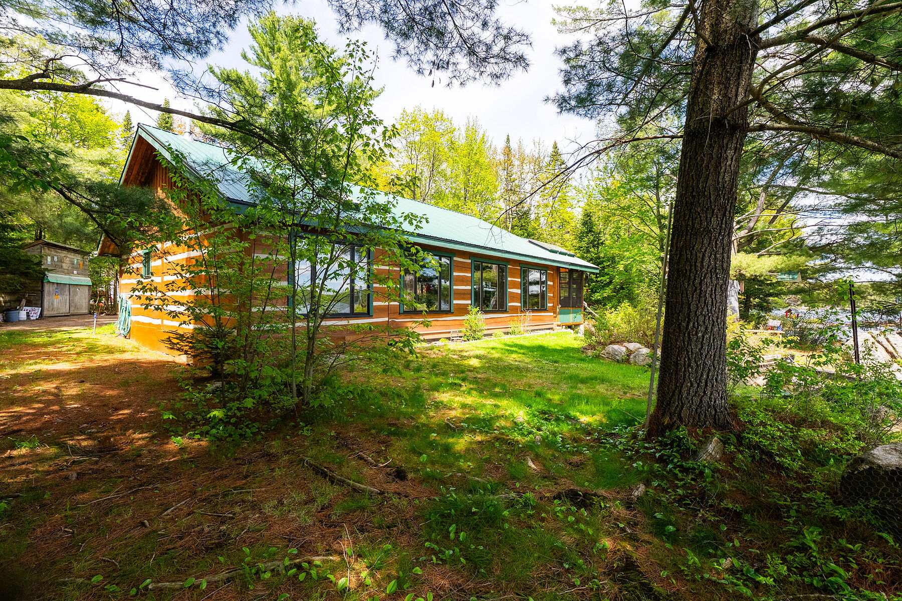  Meadow Lake Log Home - 物件實景