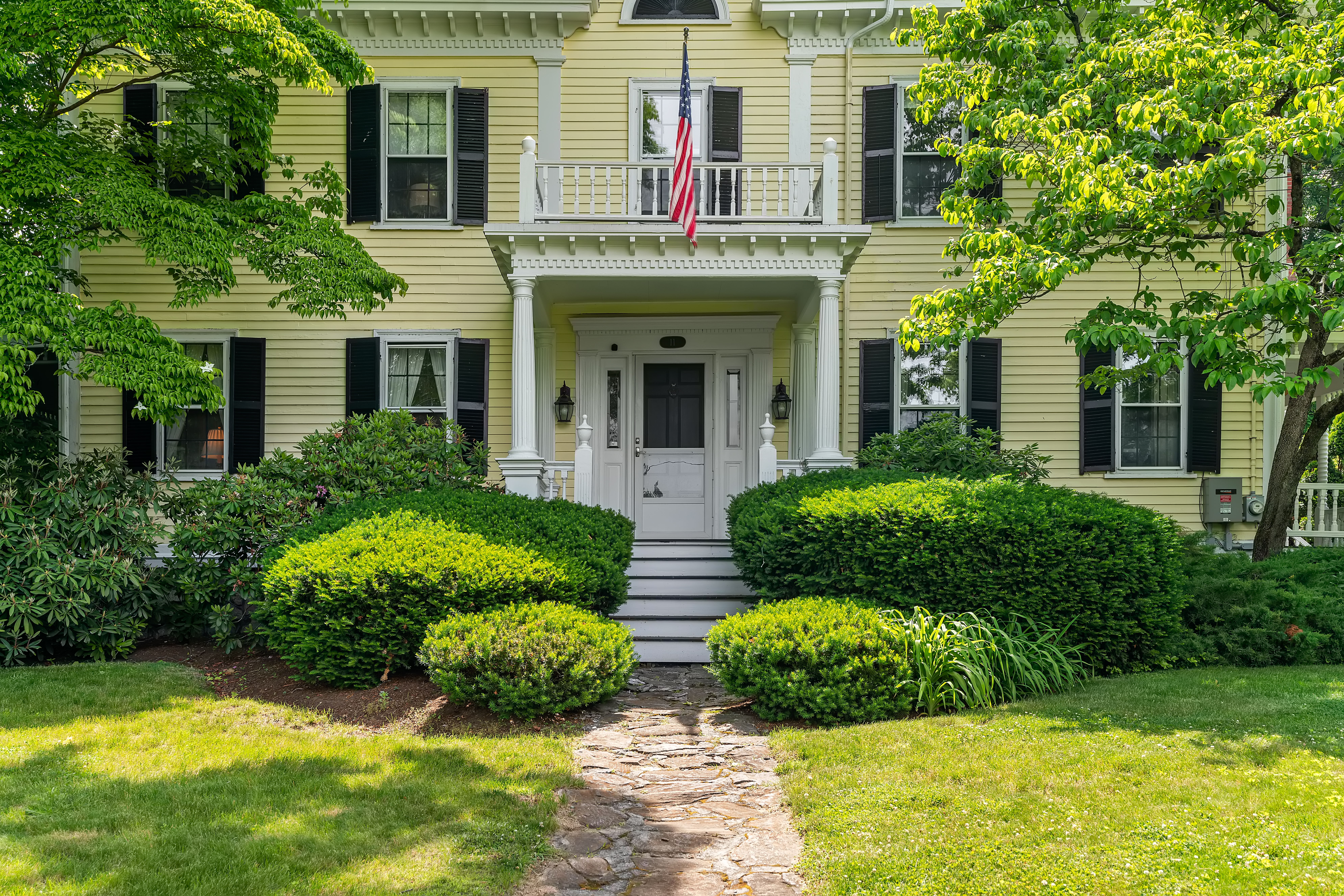  11 Concord Road, Wayland, MA, 01778 - 物件實景