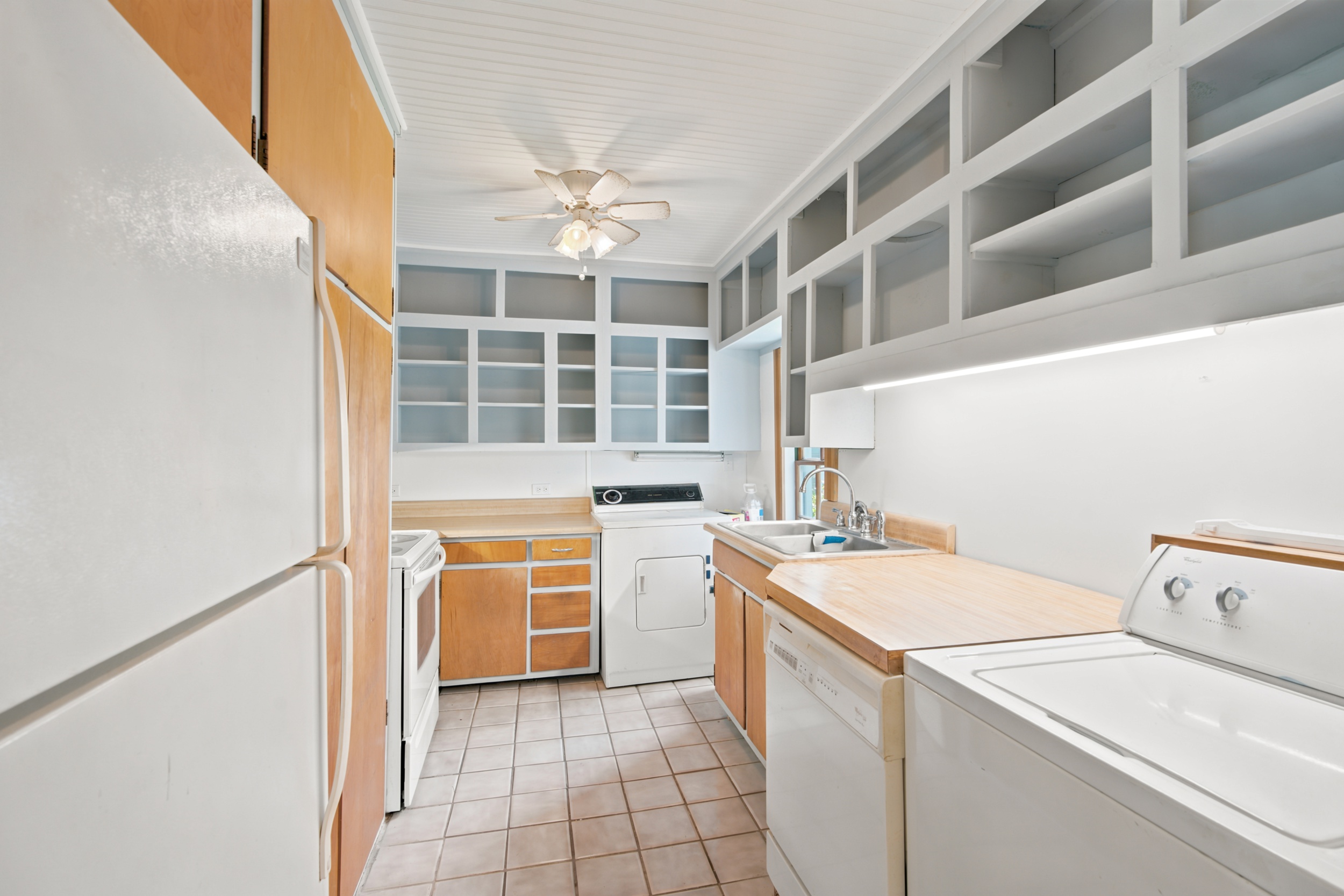  648 Johnston Street SE - 物件實景