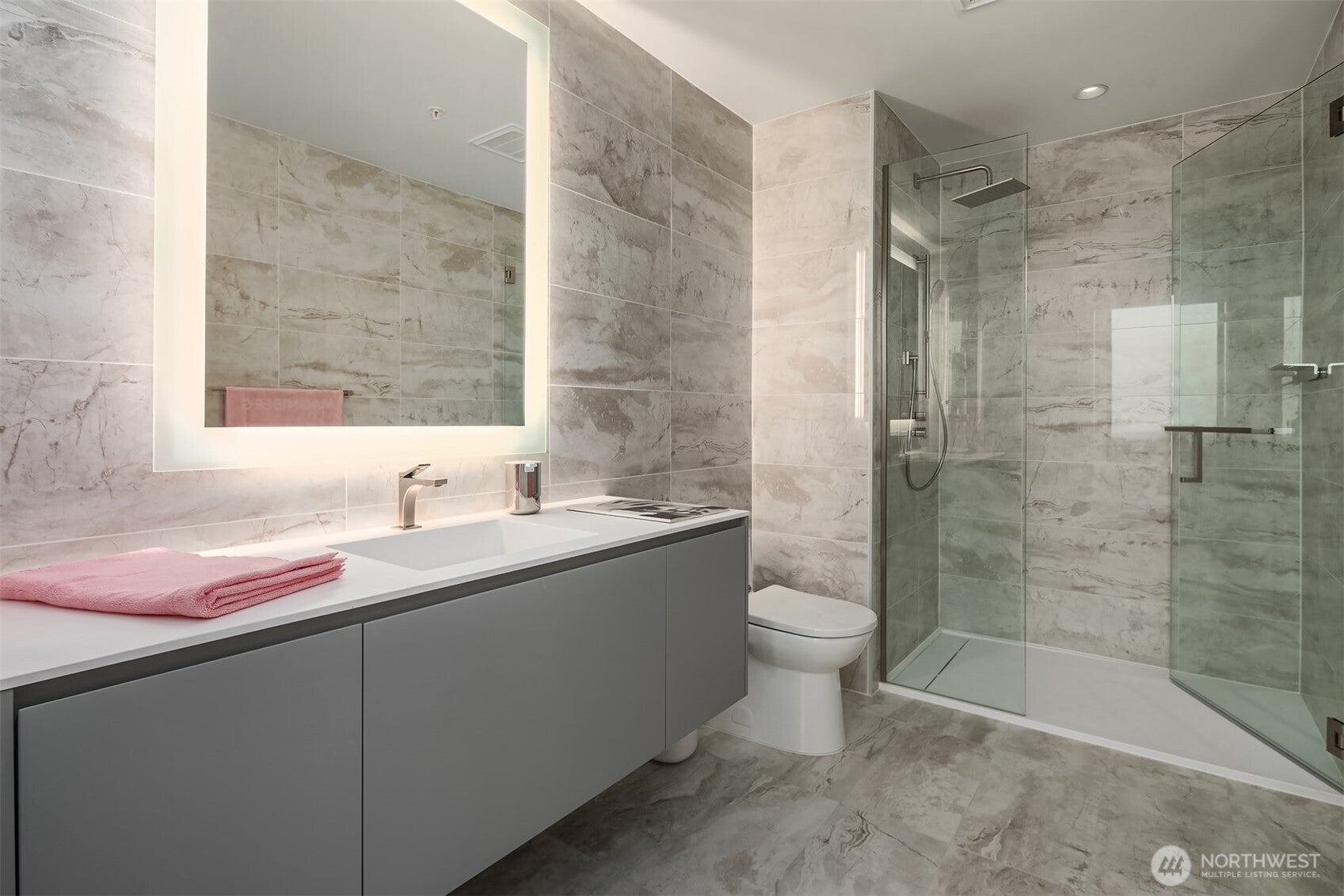 Bellevue, Washington, 98004, United States, 2 Bedrooms Bedrooms, ,2 BathroomsBathrooms,Residential,For Sale,1849855