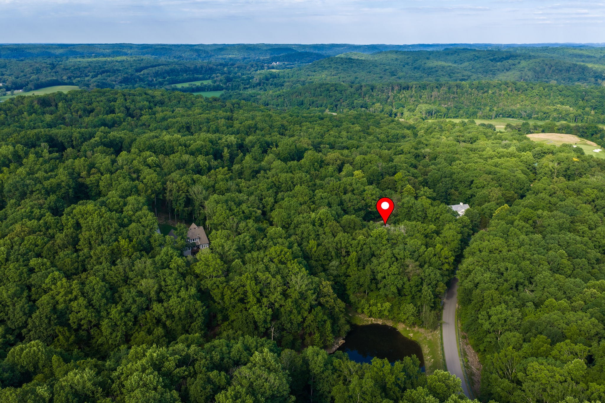  1003 Champion Hills Dr, Kingston Springs, TN, 37082 - 物件實景