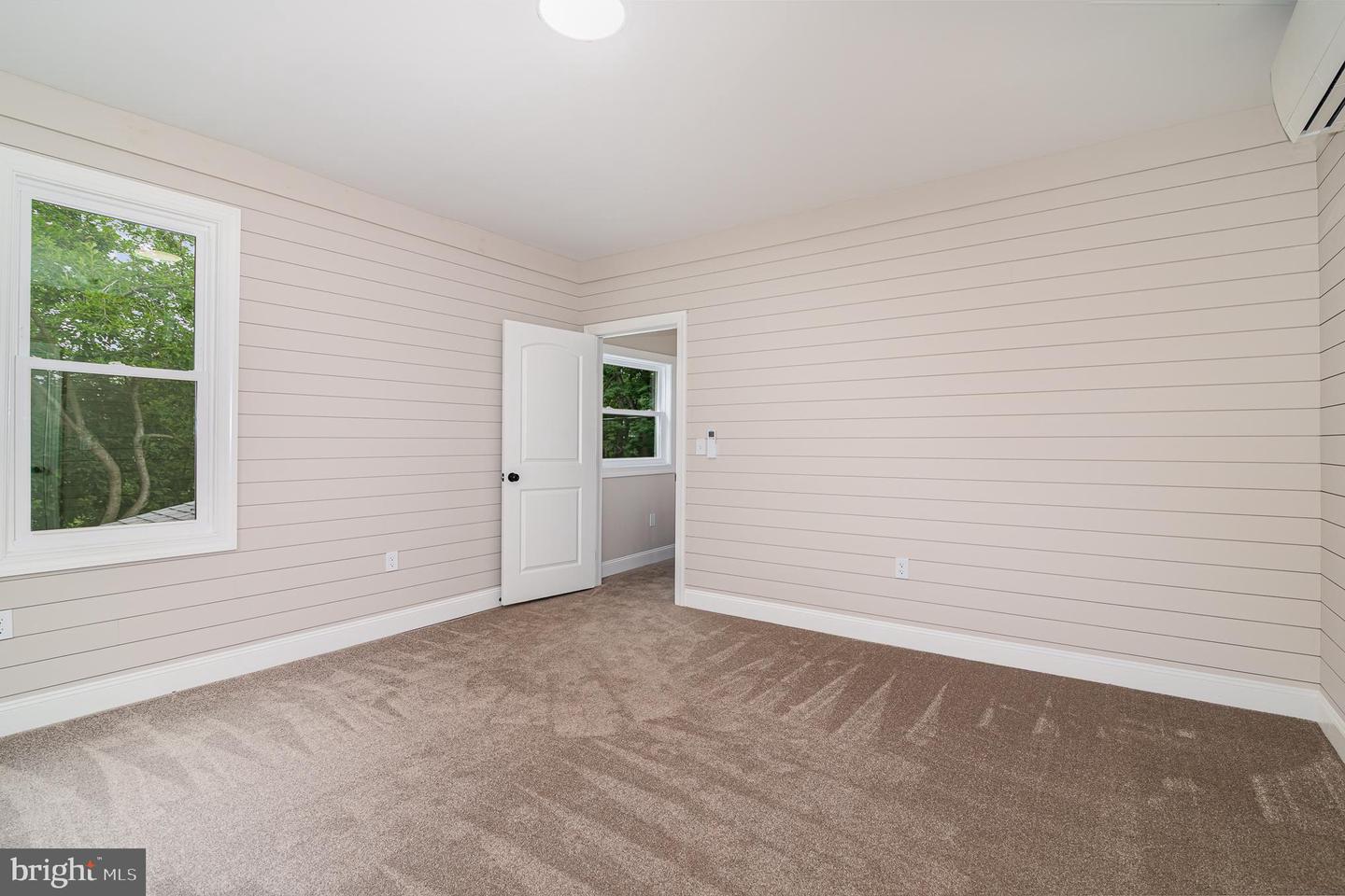 Harrisburg, Pennsylvania, 17112, United States, 5 Bedrooms Bedrooms, ,3 BathroomsBathrooms,Residential,For Sale,1890402
