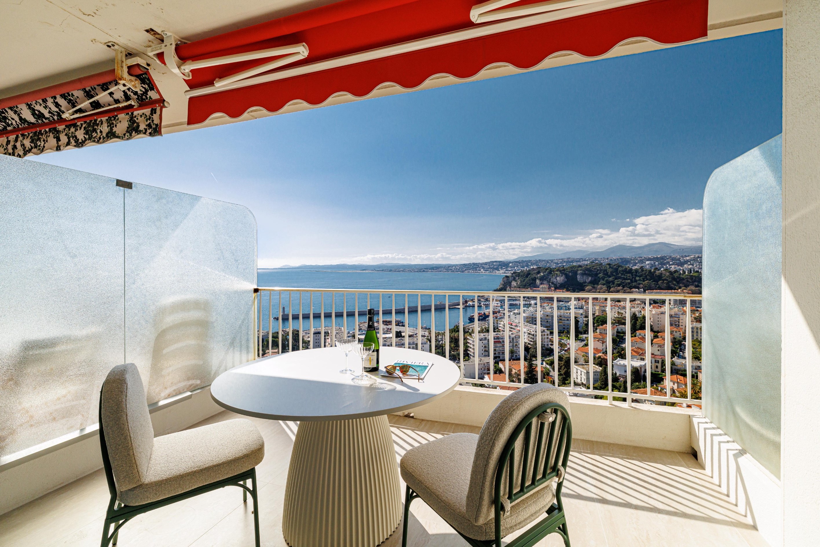  Luxury renovated apartment in Mont Boron with panoramic sea views, terrace, gar… - 物件實景