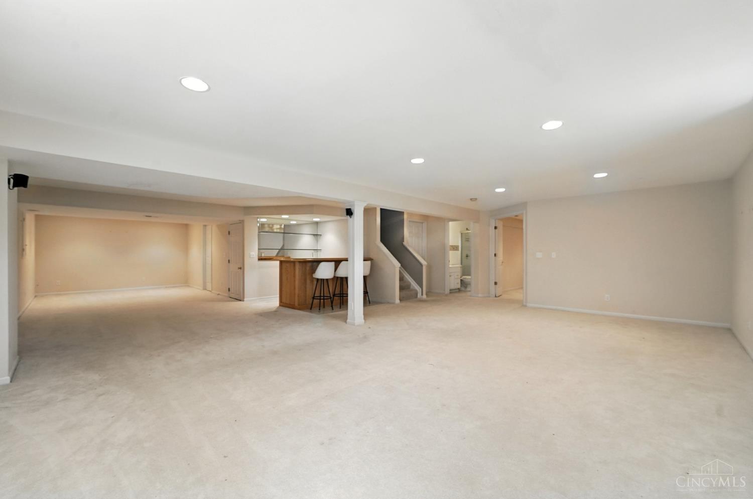 Mason, Ohio, 45040, United States, 4 Bedrooms Bedrooms, ,3 BathroomsBathrooms,Residential,For Sale,1934204