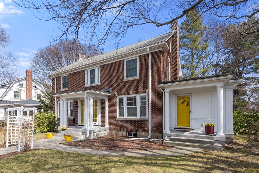 Milton, Massachusetts, 02186, United States, 3 Bedrooms Bedrooms, ,3 BathroomsBathrooms,Residential,For Sale,1941050