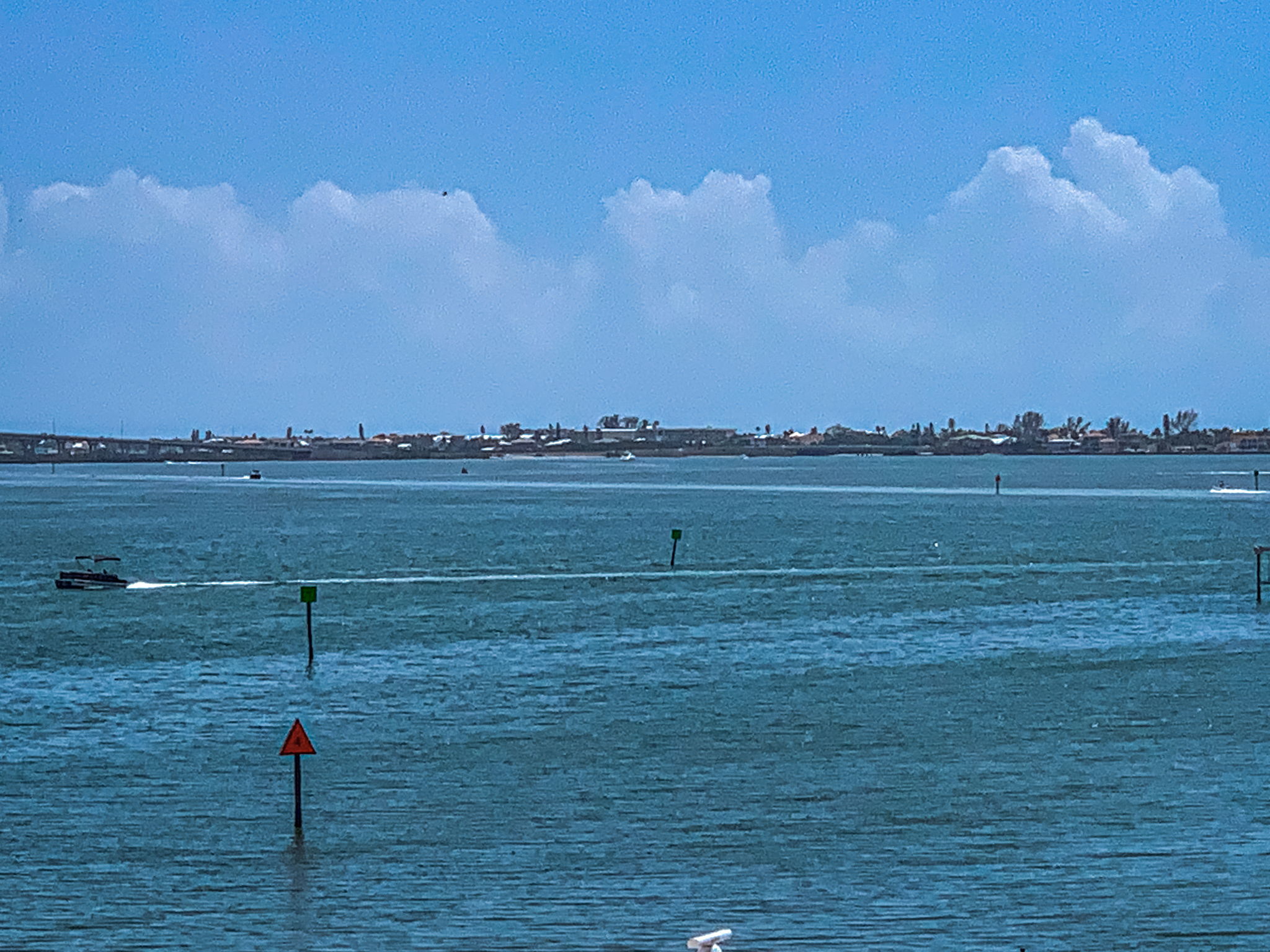 Belleair, Florida, 33756, United States, 2 Bedrooms Bedrooms, ,3 BathroomsBathrooms,Residential,For Sale,1979056