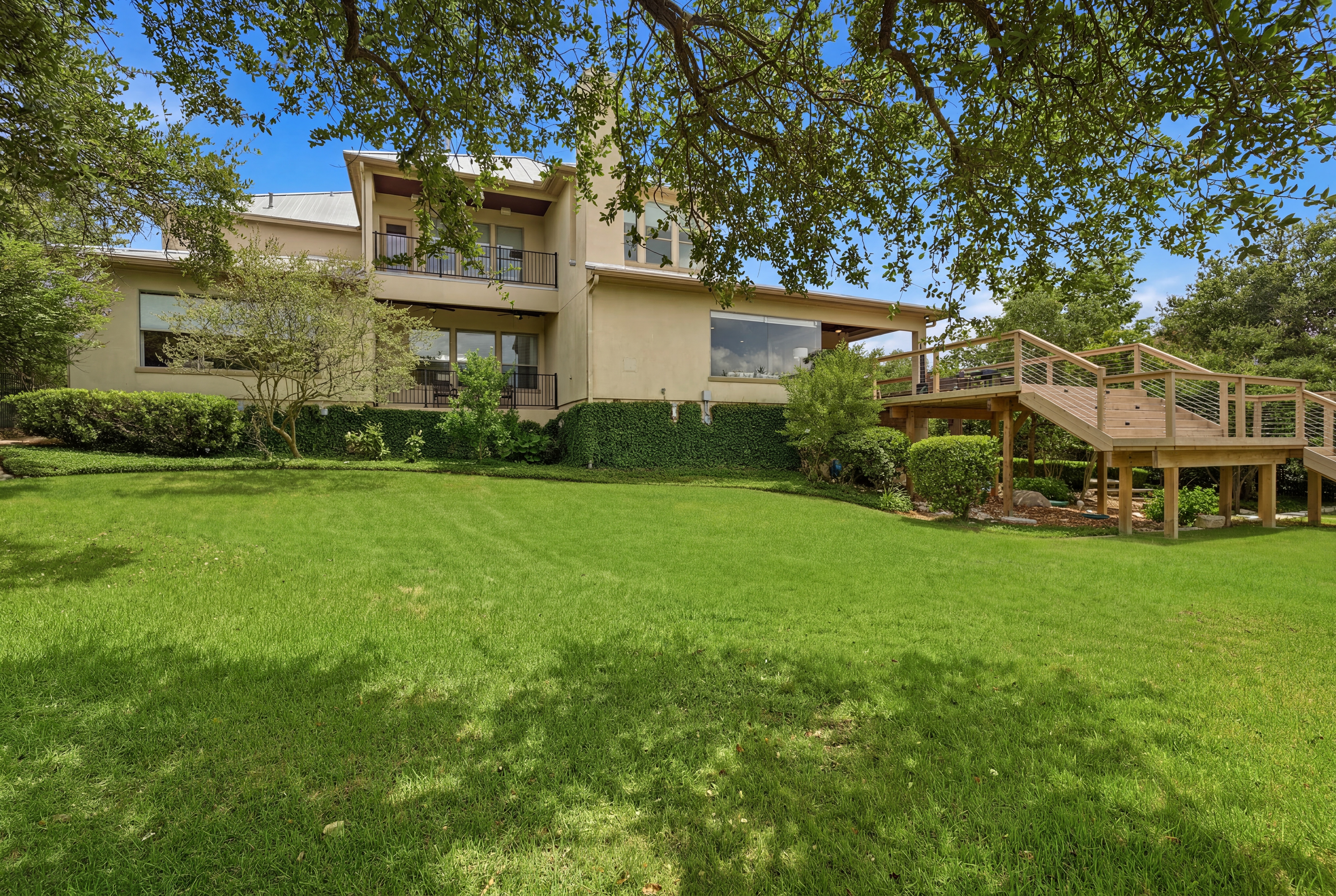  Iron Horse Canyon Estate with Resort-Style Backyard - 物件實景