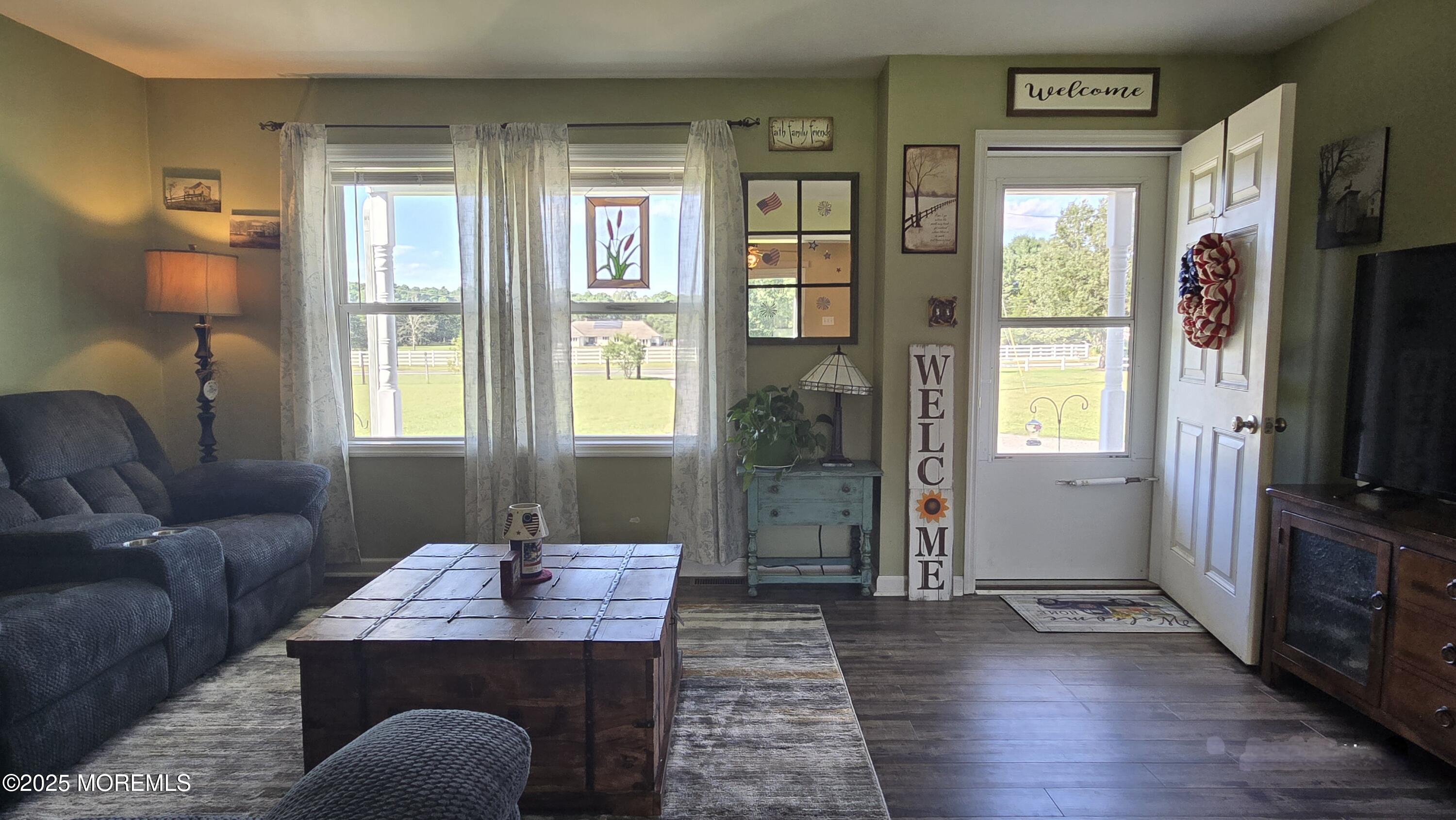 Egg Harbor City, New Jersey, 08215, United States, 3 Bedrooms Bedrooms, ,2 BathroomsBathrooms,Residential,For Sale,1943195