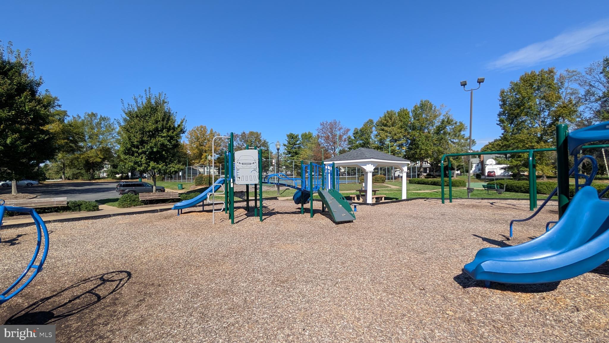 Fredericksburg, Virginia, 22407, United States, 4 Bedrooms Bedrooms, ,3 BathroomsBathrooms,Residential,For Sale,1981931