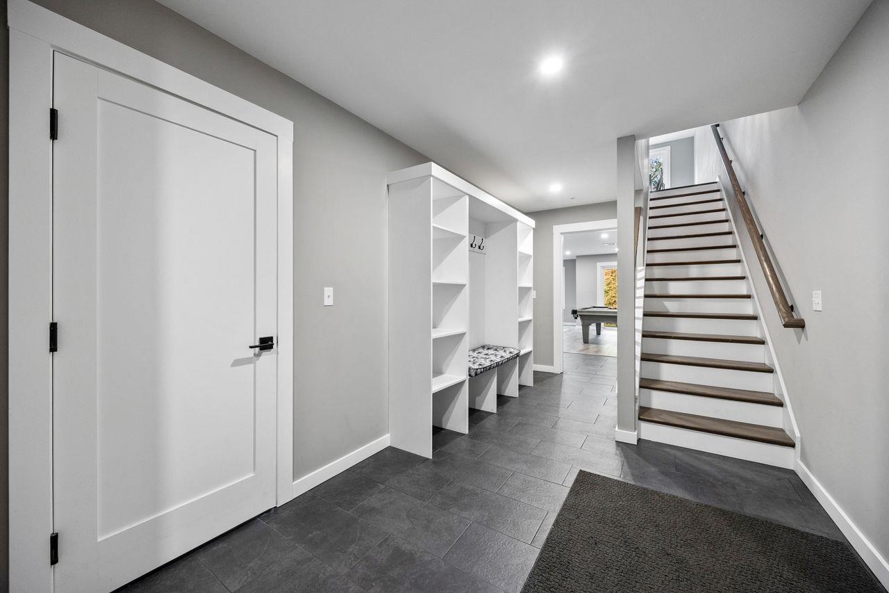 Conway, New Hampshire, 03860, United States, 4 Bedrooms Bedrooms, ,5 BathroomsBathrooms,Residential,For Sale,1991555