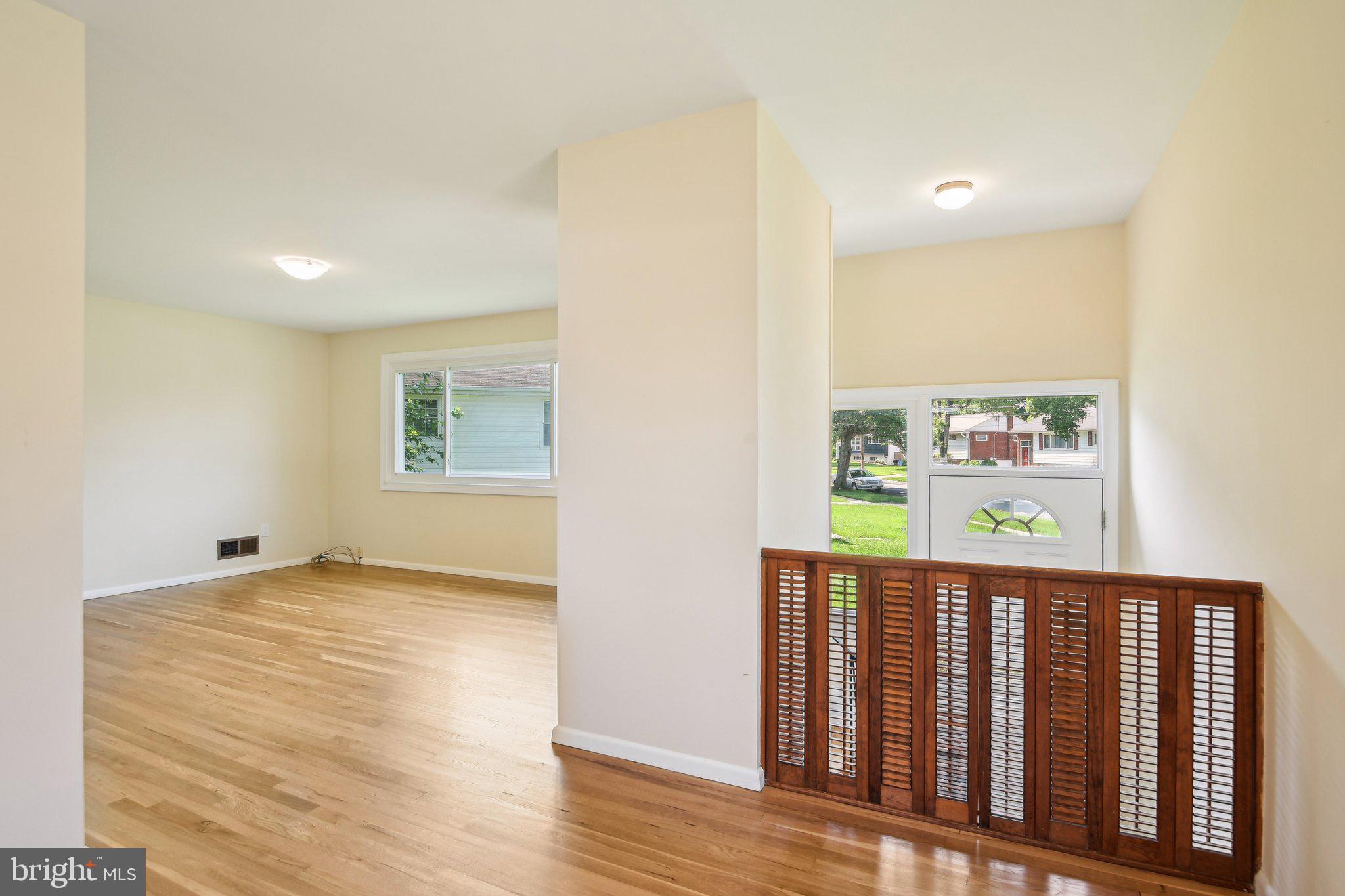 Silver Spring, Maryland, 20906, United States, 3 Bedrooms Bedrooms, ,2 BathroomsBathrooms,Residential,For Sale,1916566