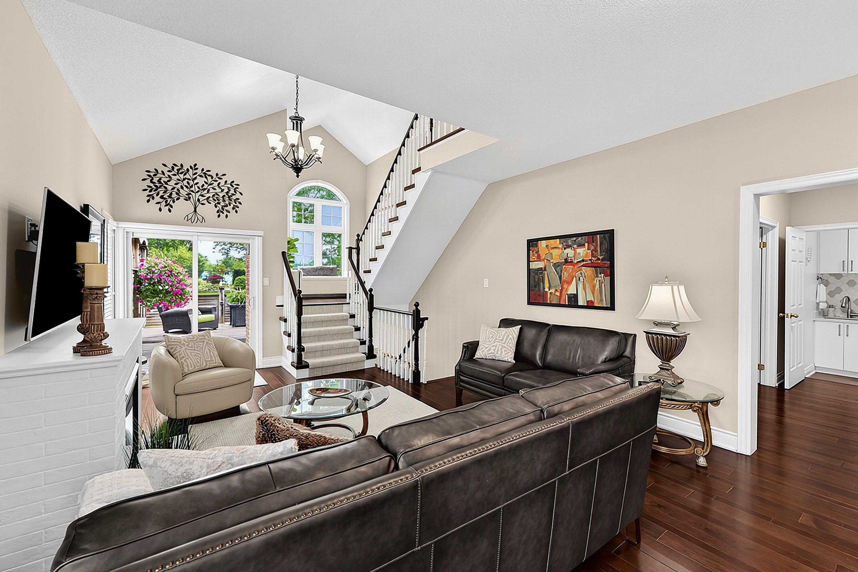  Thoughtfully Designed Townhome - 物件實景