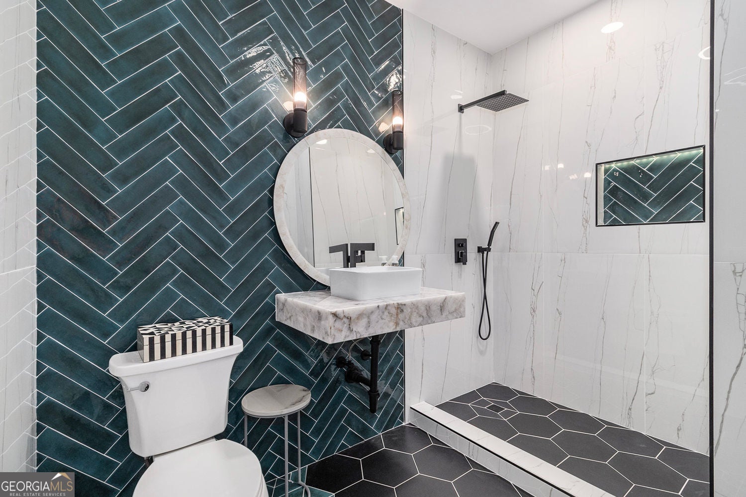 Alpharetta, Georgia, 30022, United States, 7 Bedrooms Bedrooms, ,11 BathroomsBathrooms,Residential,For Sale,1972068