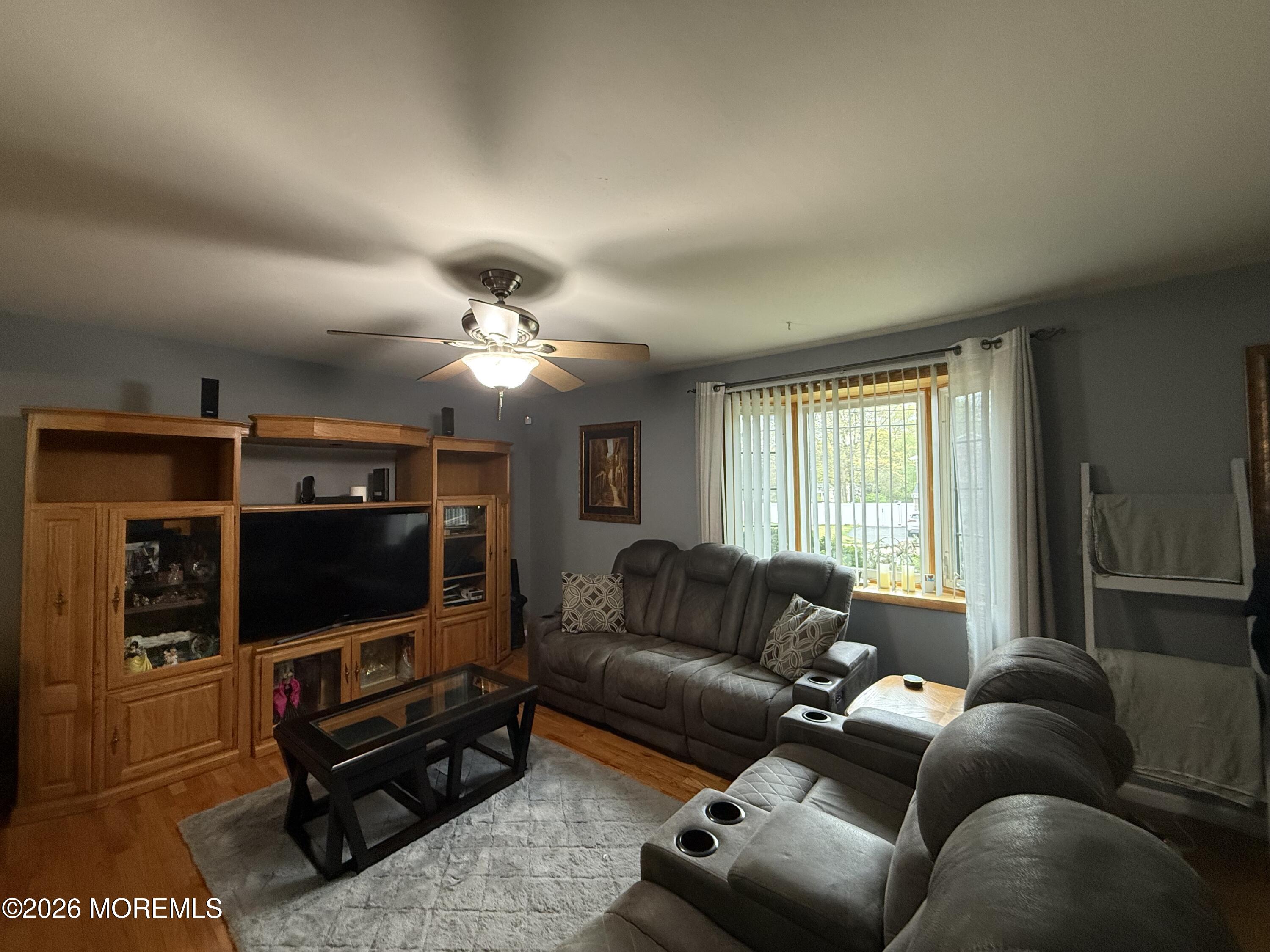 Howell, New Jersey, 07731, United States, 3 Bedrooms Bedrooms, ,2 BathroomsBathrooms,Residential,For Sale,2038401