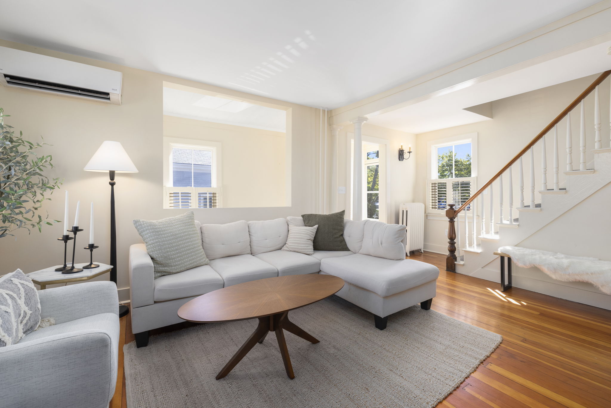 Timeless Newport Cottage in The Point - 物件實景