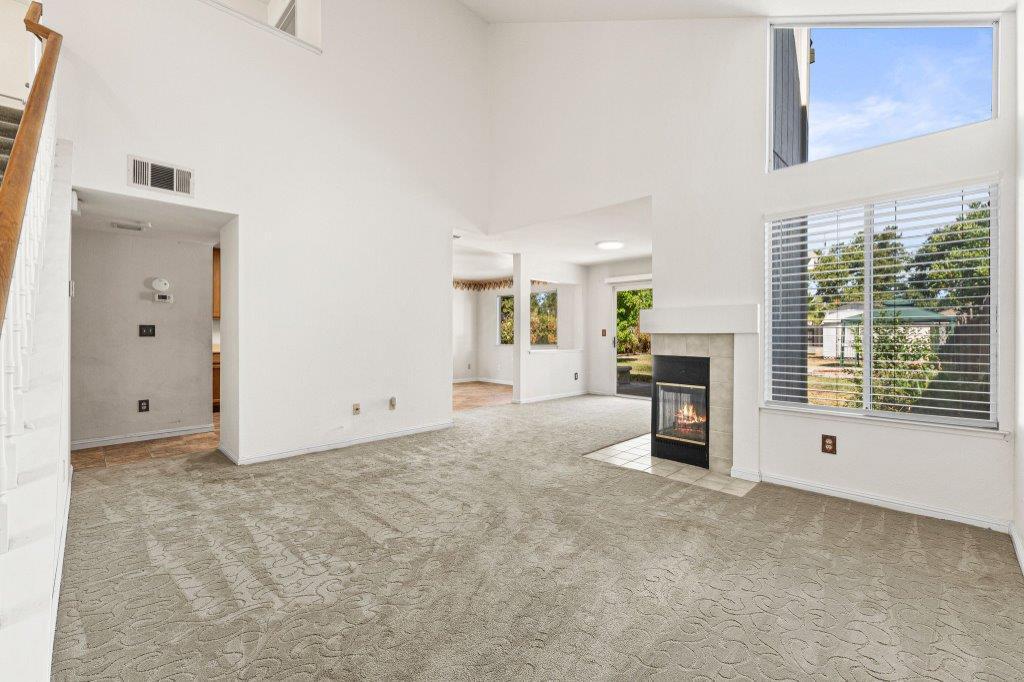 Elk Grove, California, 95758, United States, 3 Bedrooms Bedrooms, ,3 BathroomsBathrooms,Residential,For Sale,1900592