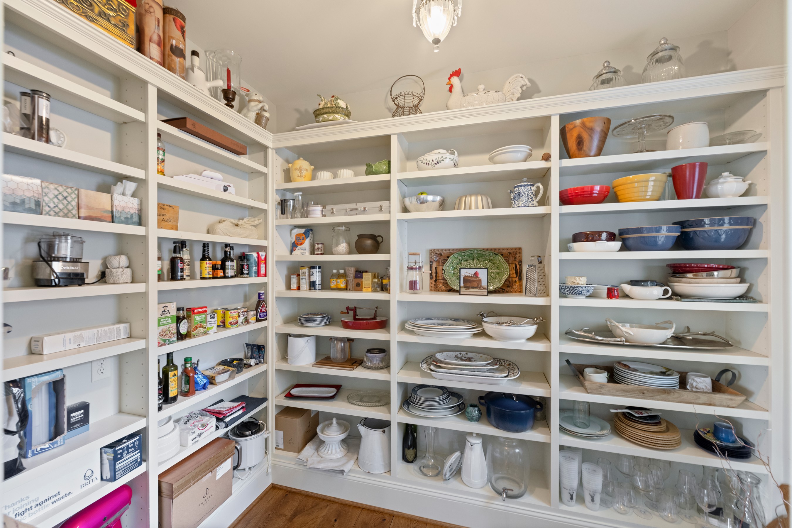  NONE AVAILABLE - 物件實景