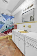 Hollywood, Florida, 33021, United States, 3 Bedrooms Bedrooms, ,2 BathroomsBathrooms,Residential,For Sale,1909708