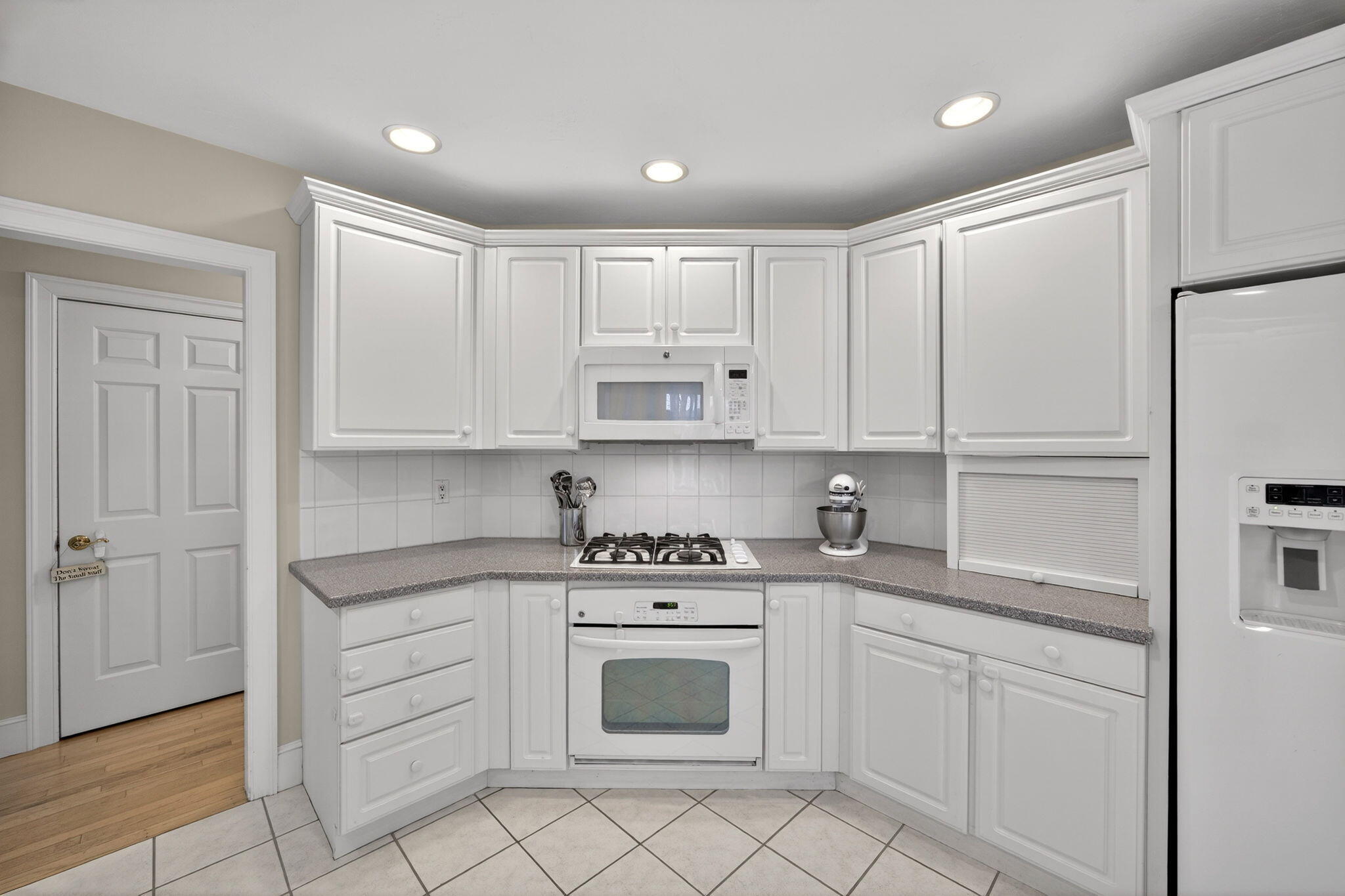  68 Krikor Drive - 物件實景