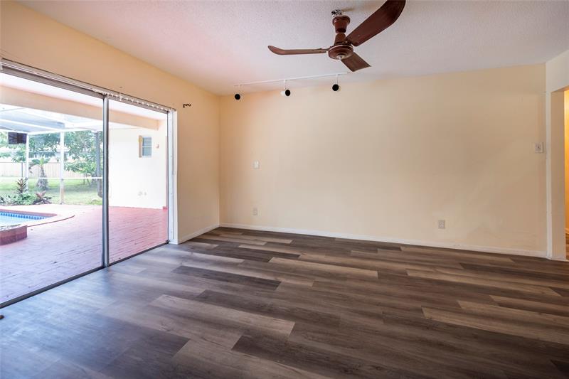 Plantation, Florida, 33313, United States, 4 Bedrooms Bedrooms, ,2 BathroomsBathrooms,Residential,For Sale,2000872