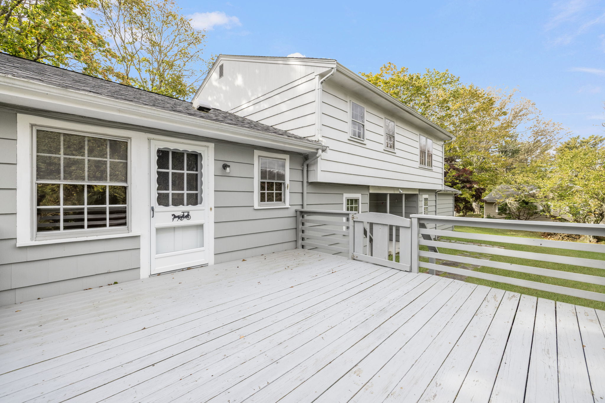  Room to Gather, Space to Grow—Make It Your Own in North Dartmouth - 物件實景