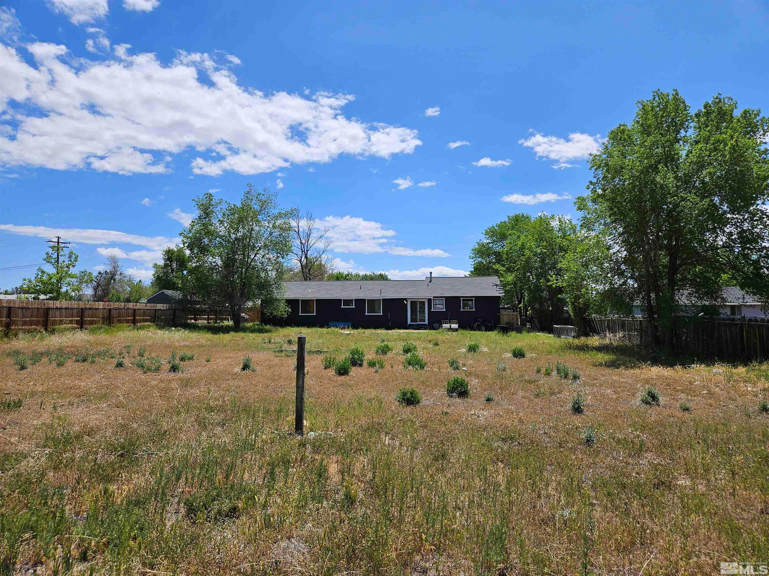 Gardnerville, Nevada, 89460, United States, 3 Bedrooms Bedrooms, ,3 BathroomsBathrooms,Residential,For Sale,1760398