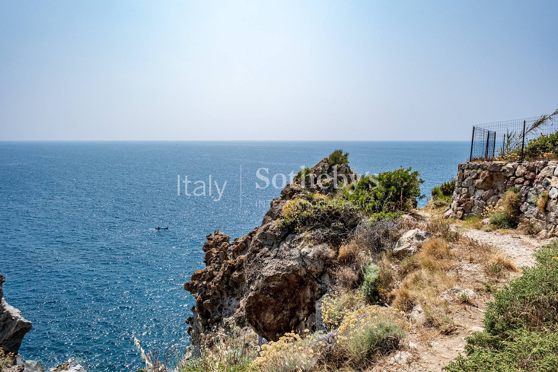  Charming seafront villa in Punta Caruso - 物件實景