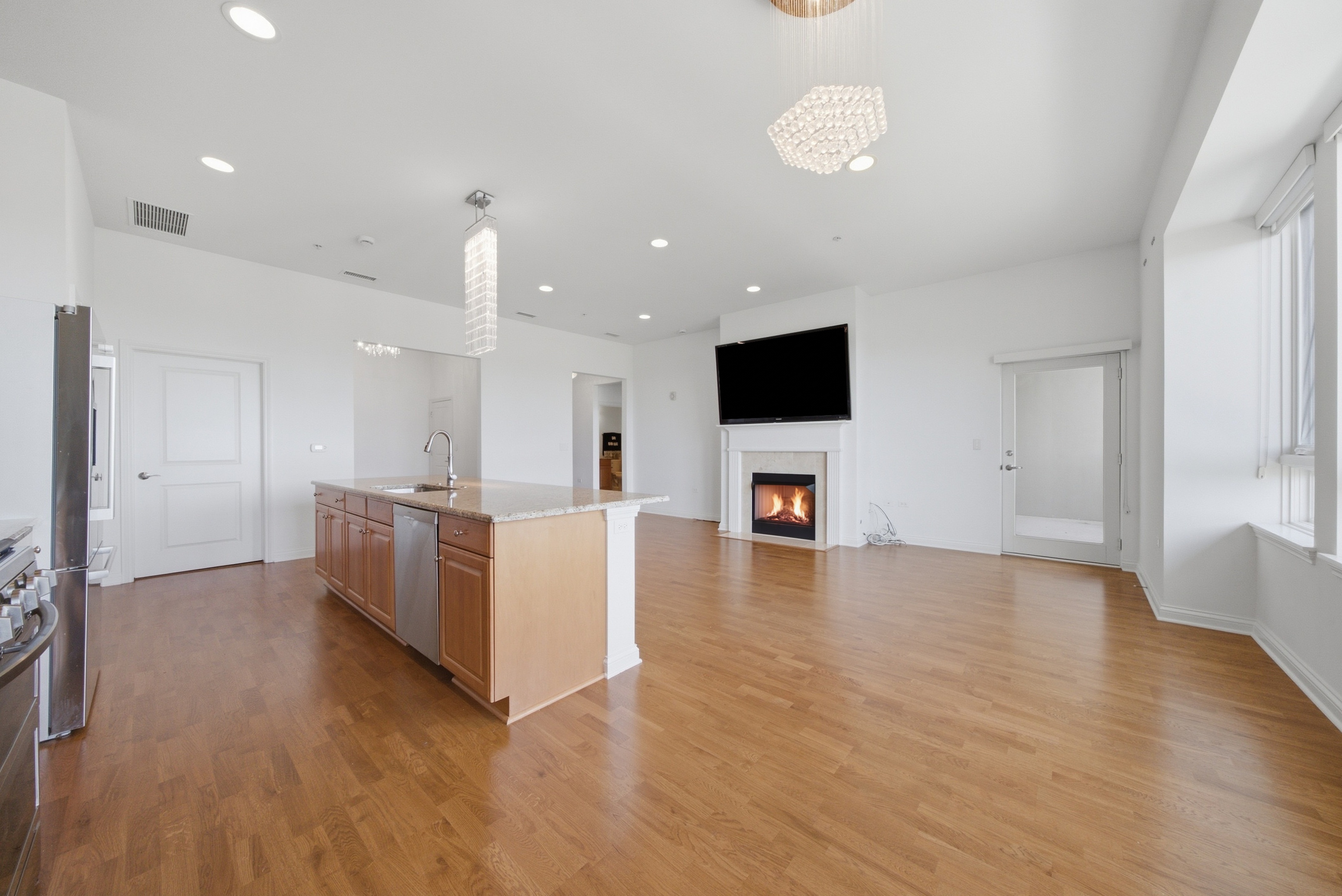  Penthouse-Level Residence in the Heart of Burr Ridge - 物件實景