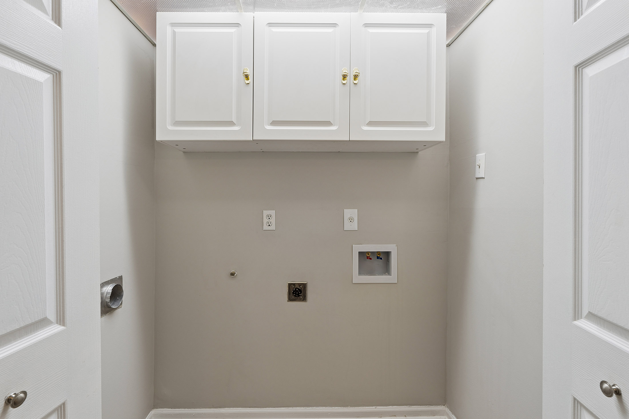  Beautifully Updated Fee Simple Townhome in an Exceptional Brookhaven Location - 物件實景
