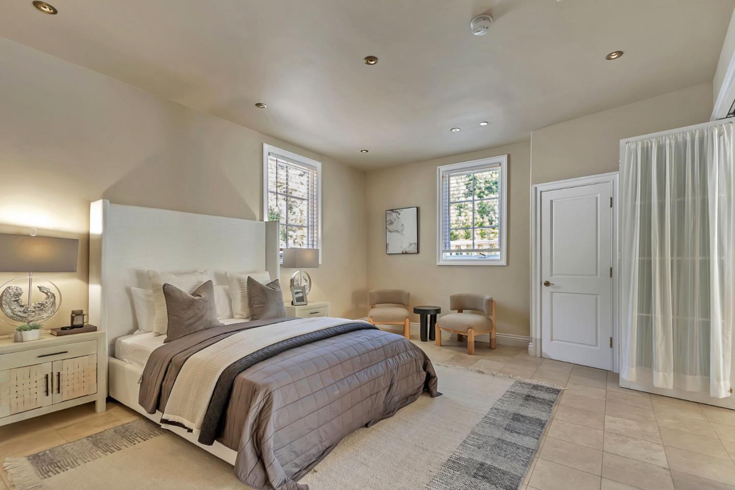Los Gatos, California, 95032, United States, 8 Bedrooms Bedrooms, ,11 BathroomsBathrooms,Residential,For Sale,1855941