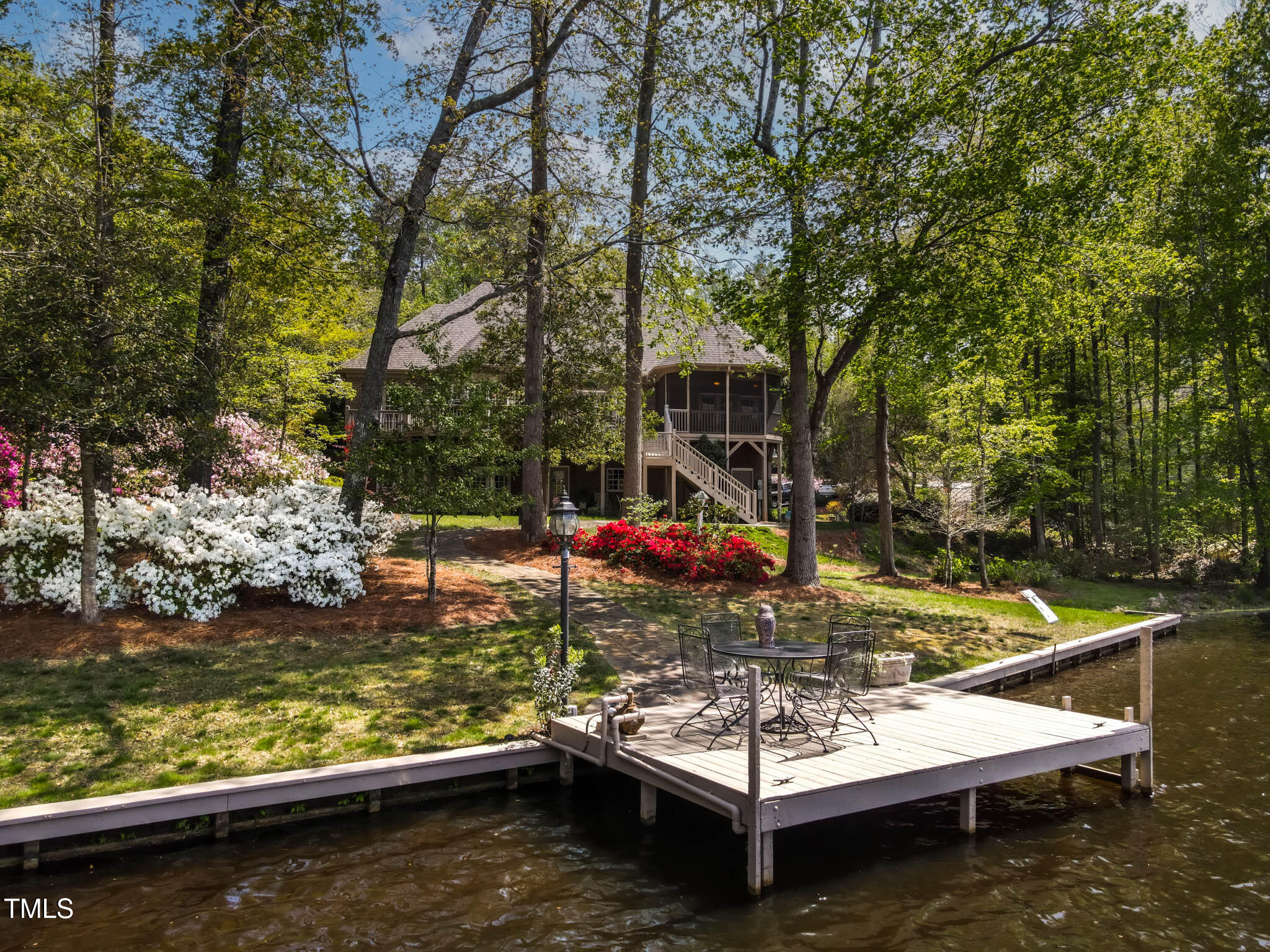 Louisburg, North Carolina, 27549, United States, 3 Bedrooms Bedrooms, ,3 BathroomsBathrooms,Residential,For Sale,1783035