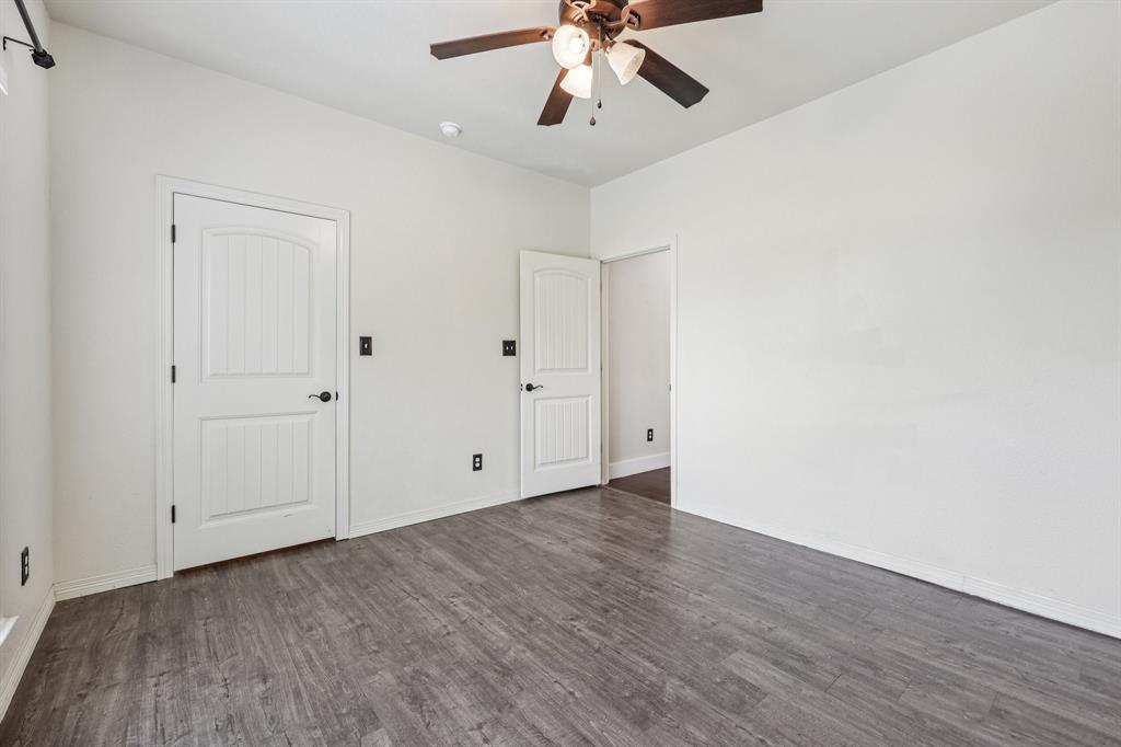 Cedar Hill, Texas, 75104, United States, 3 Bedrooms Bedrooms, ,3 BathroomsBathrooms,Residential,For Sale,1943408