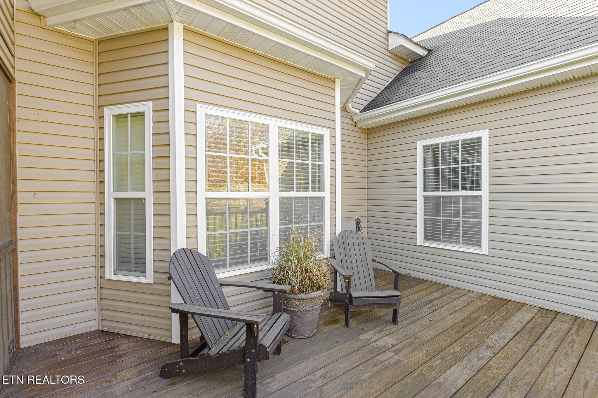 Knoxville, Tennessee, 37938, United States, 4 Bedrooms Bedrooms, ,3 BathroomsBathrooms,Residential,For Sale,2005967