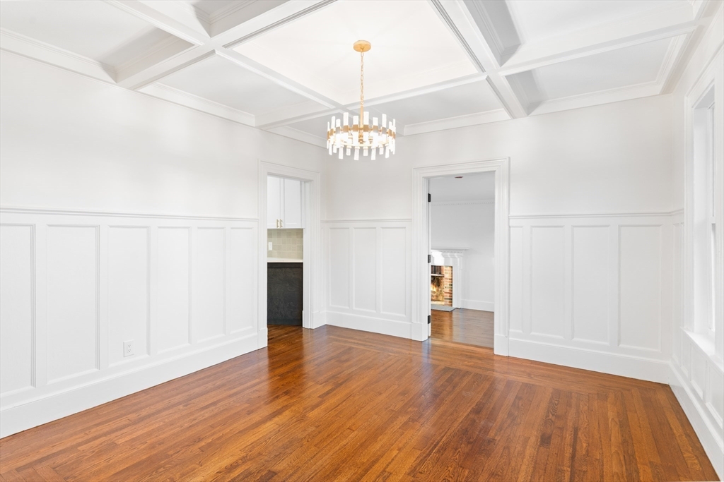 Franklin, Massachusetts, 02038, United States, 4 Bedrooms Bedrooms, ,2 BathroomsBathrooms,Residential,For Sale,2005165