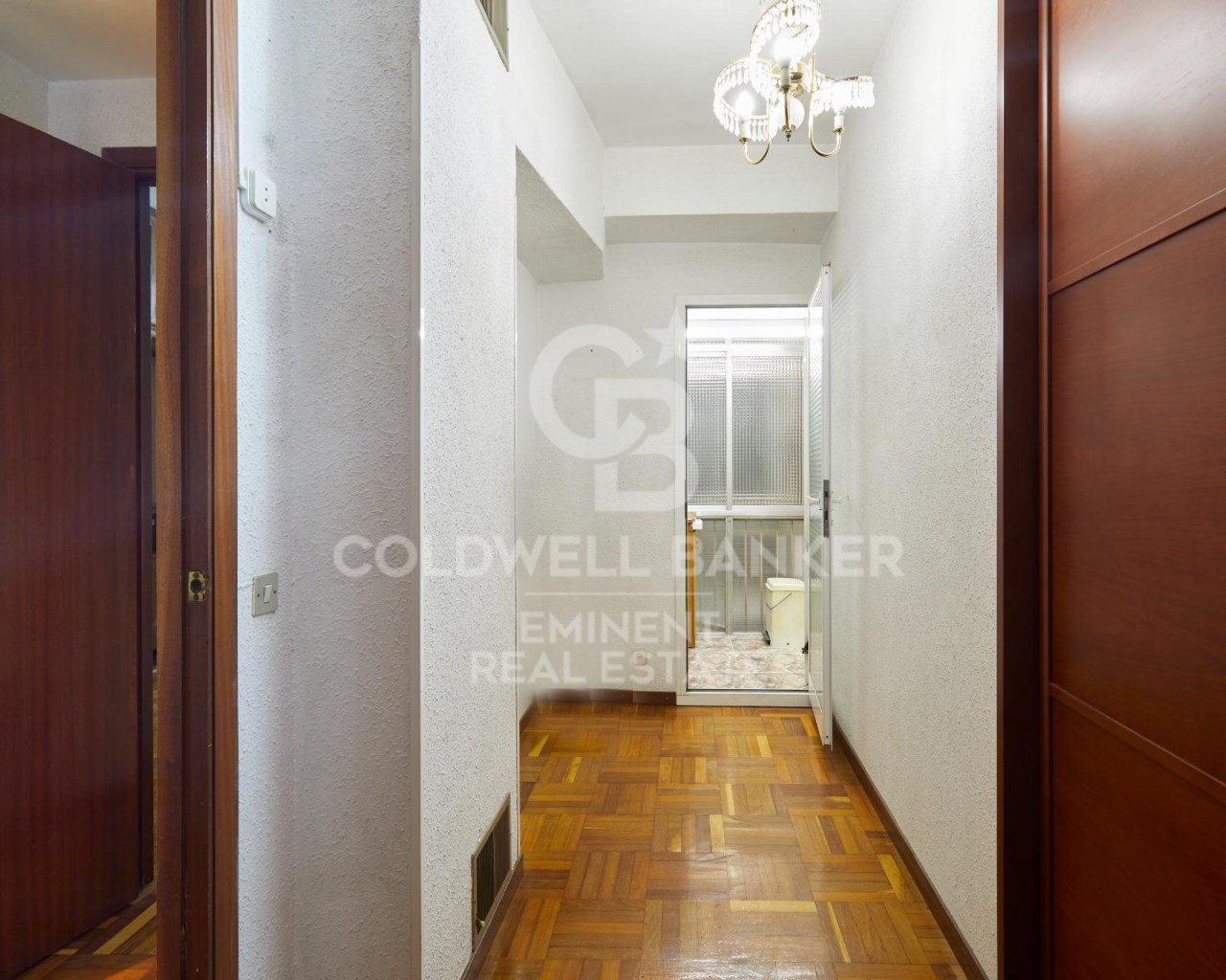 Barcelona, Catalonia, ES, 4 Bedrooms Bedrooms, ,2 BathroomsBathrooms,Residential,For Sale,1838082