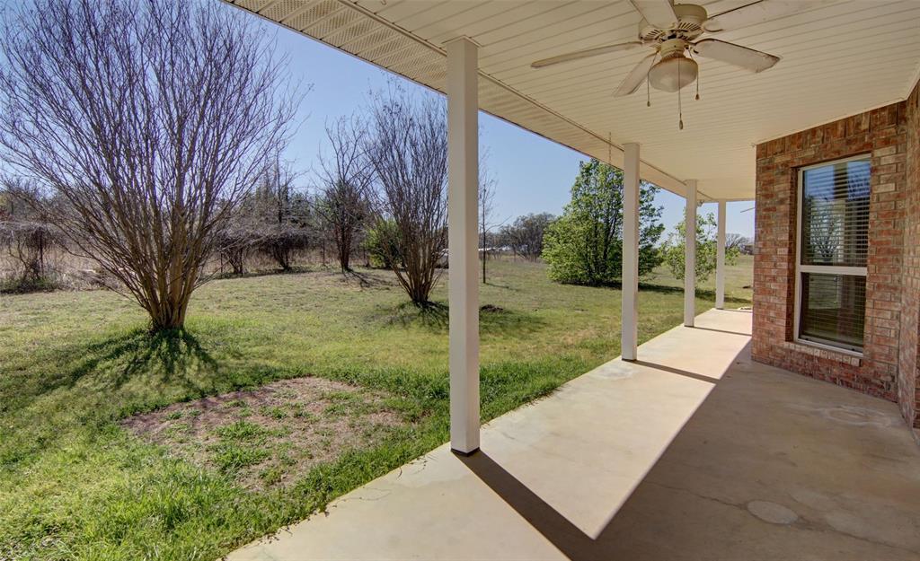 Weatherford, Texas, 76088, United States, 3 Bedrooms Bedrooms, ,3 BathroomsBathrooms,Residential,For Sale,1974096