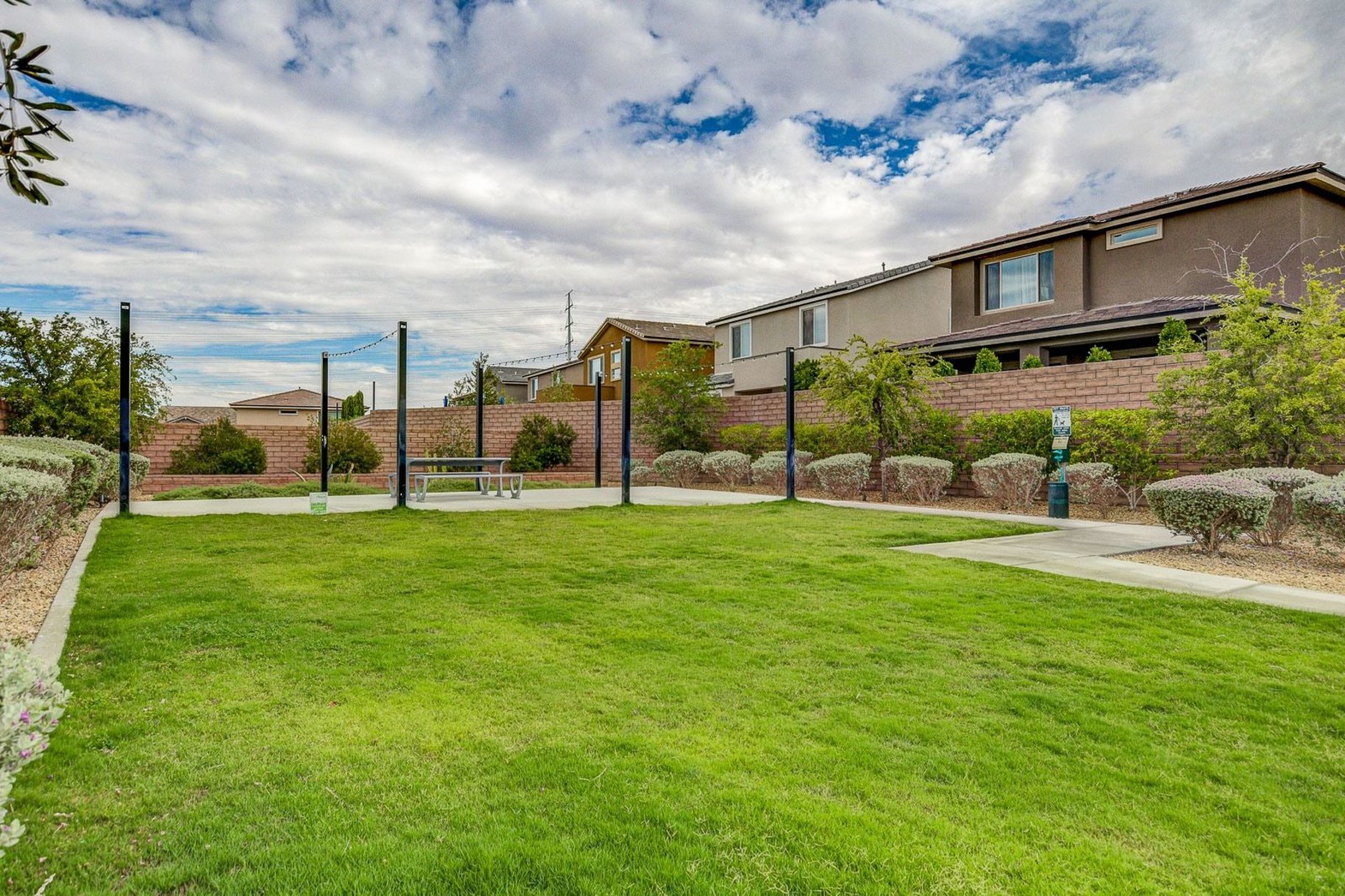  Mountain Views Meet Indoor-Outdoor Living in Reverence @ Summerlin - 物件實景