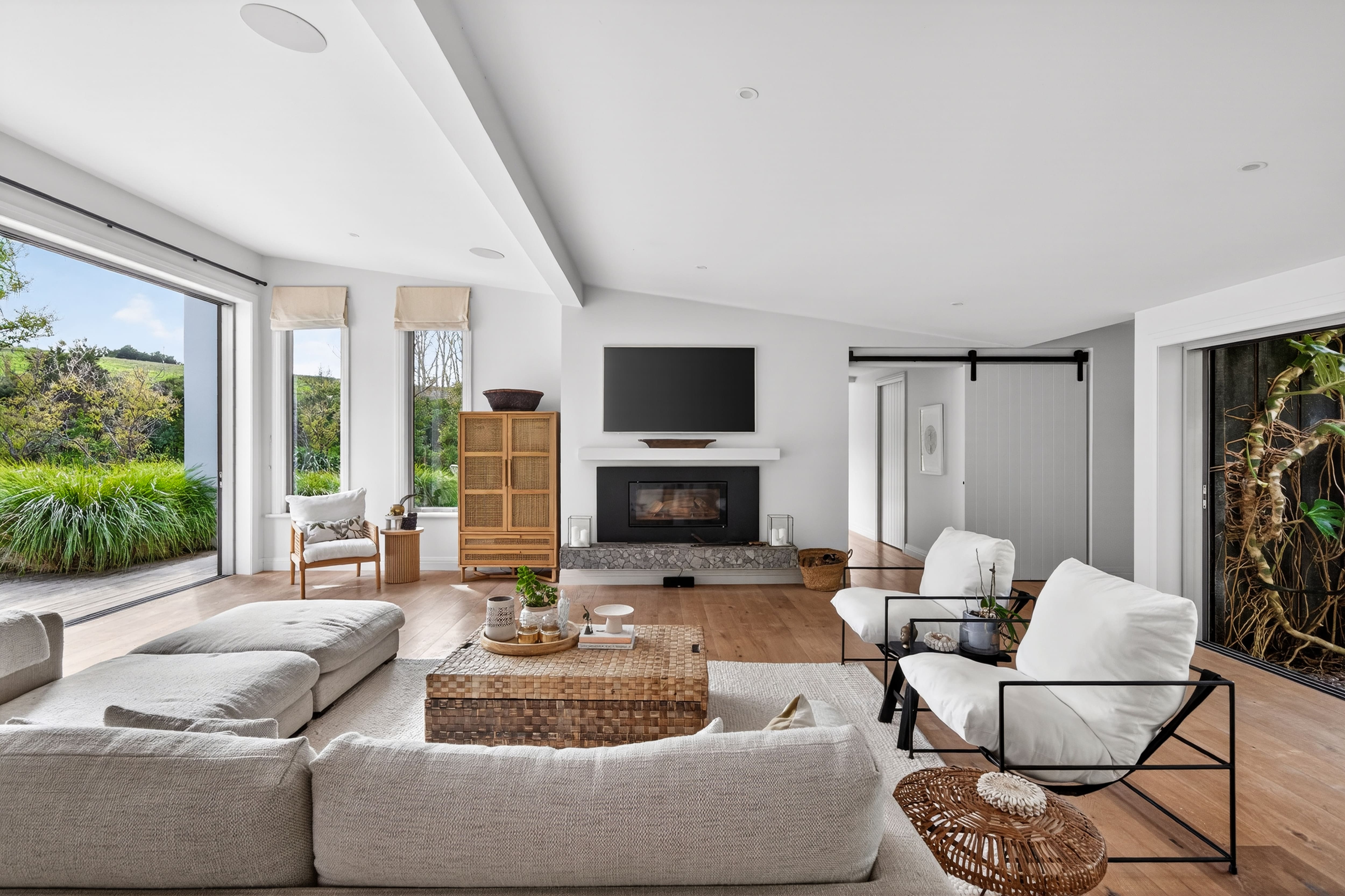  147 Monarch Downs Way - 物件實景