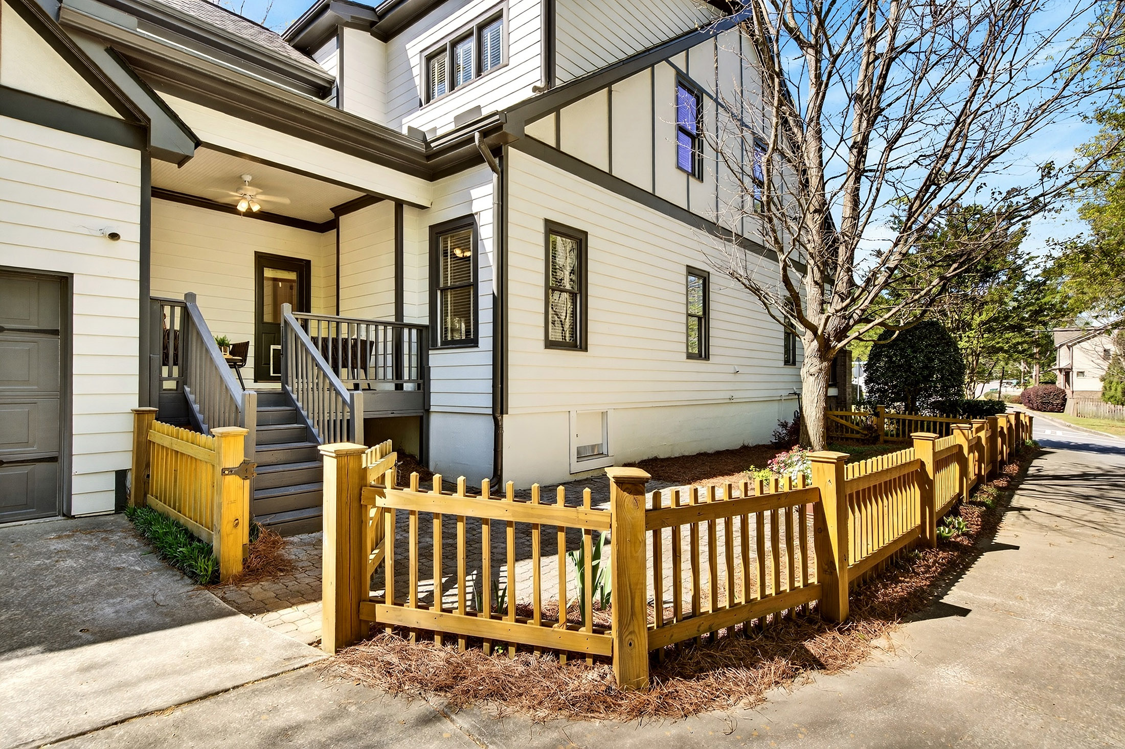  Smyrna Home Blends Space, Flexibility and an Unbeatable Lifestyle - 物件實景