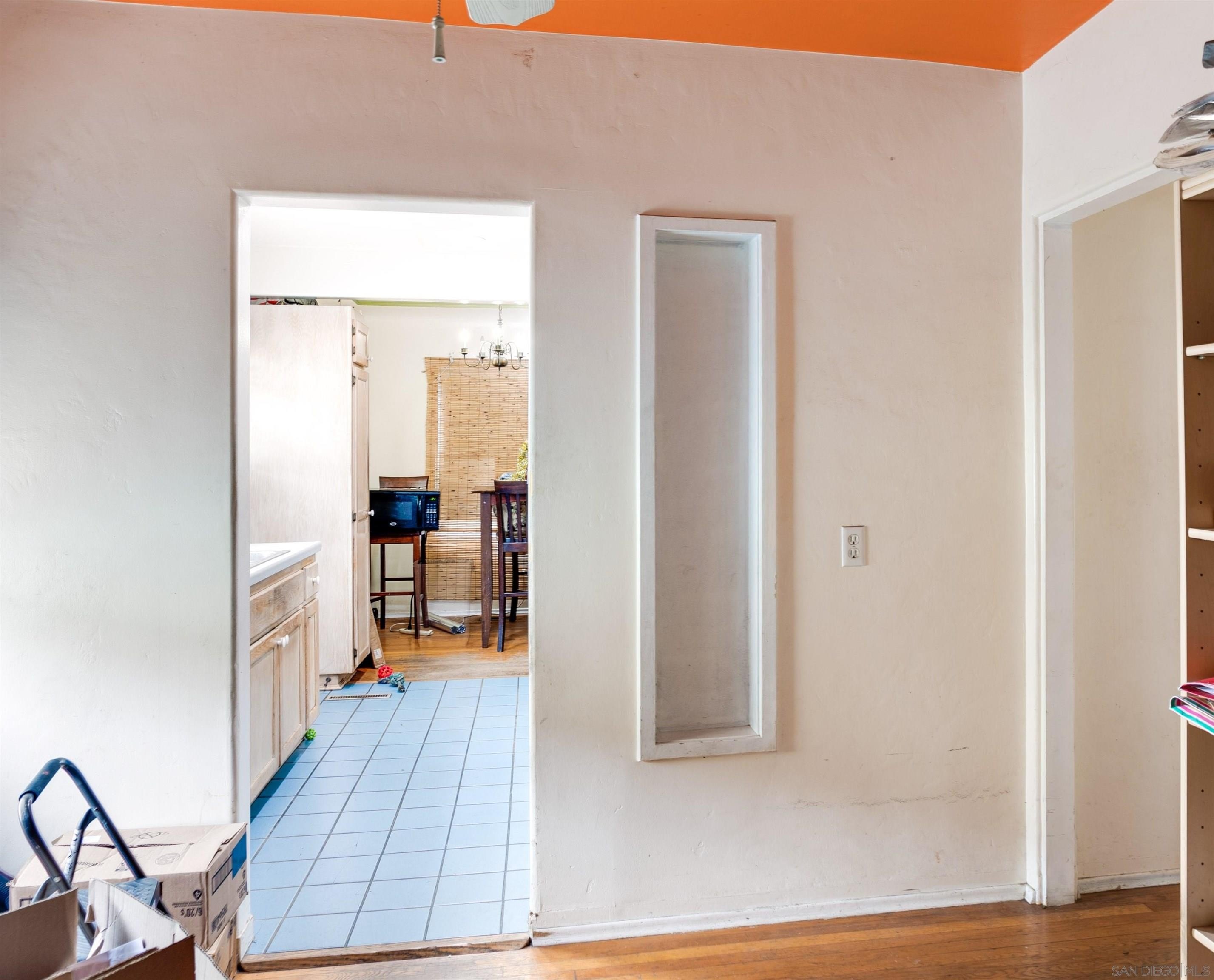 San Diego, California, 92115, United States, 2 Bedrooms Bedrooms, ,1 BathroomBathrooms,Residential,For Sale,1699745