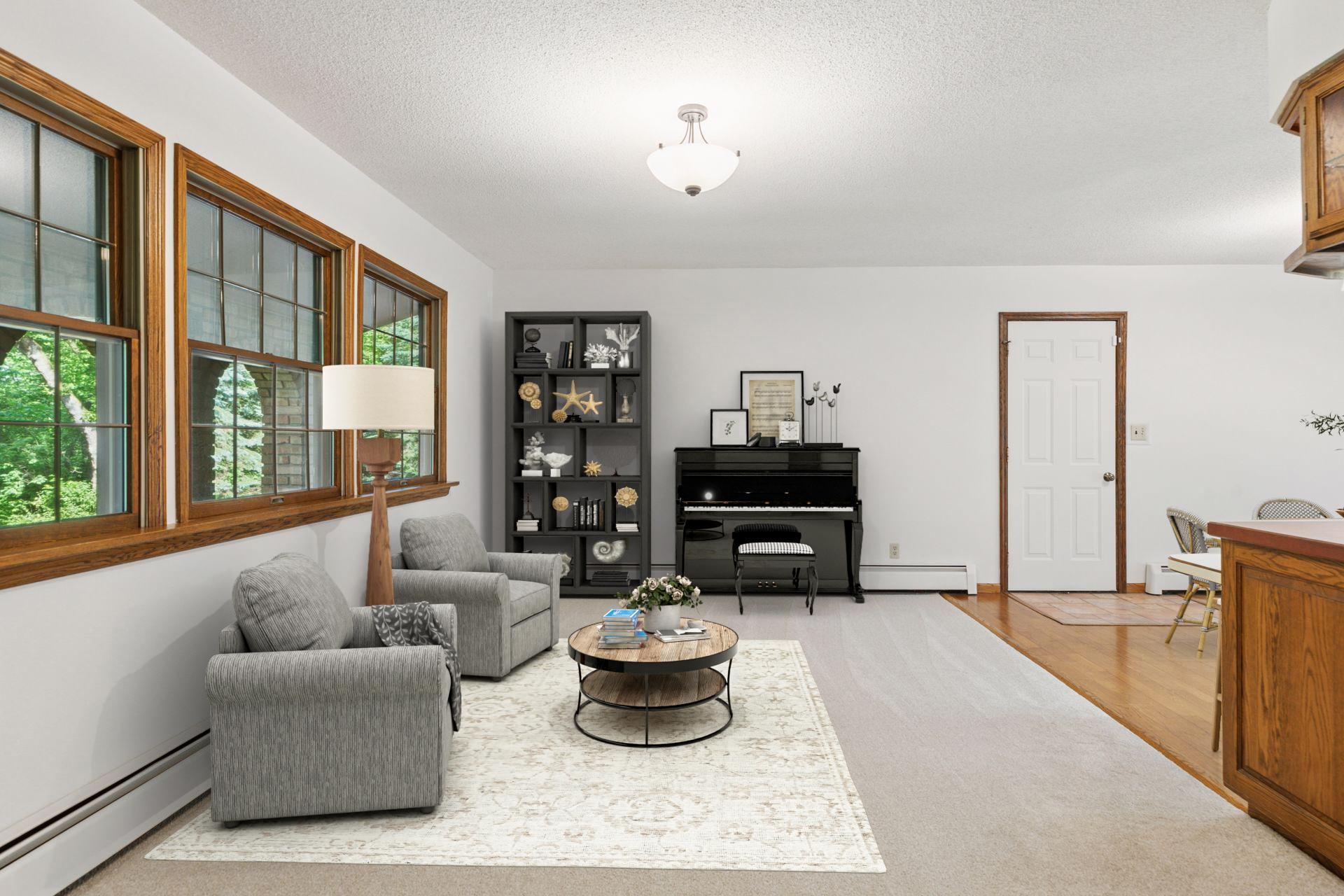 Hudson, Wisconsin, 54016, United States, 4 Bedrooms Bedrooms, ,2 BathroomsBathrooms,Residential,For Sale,1923274