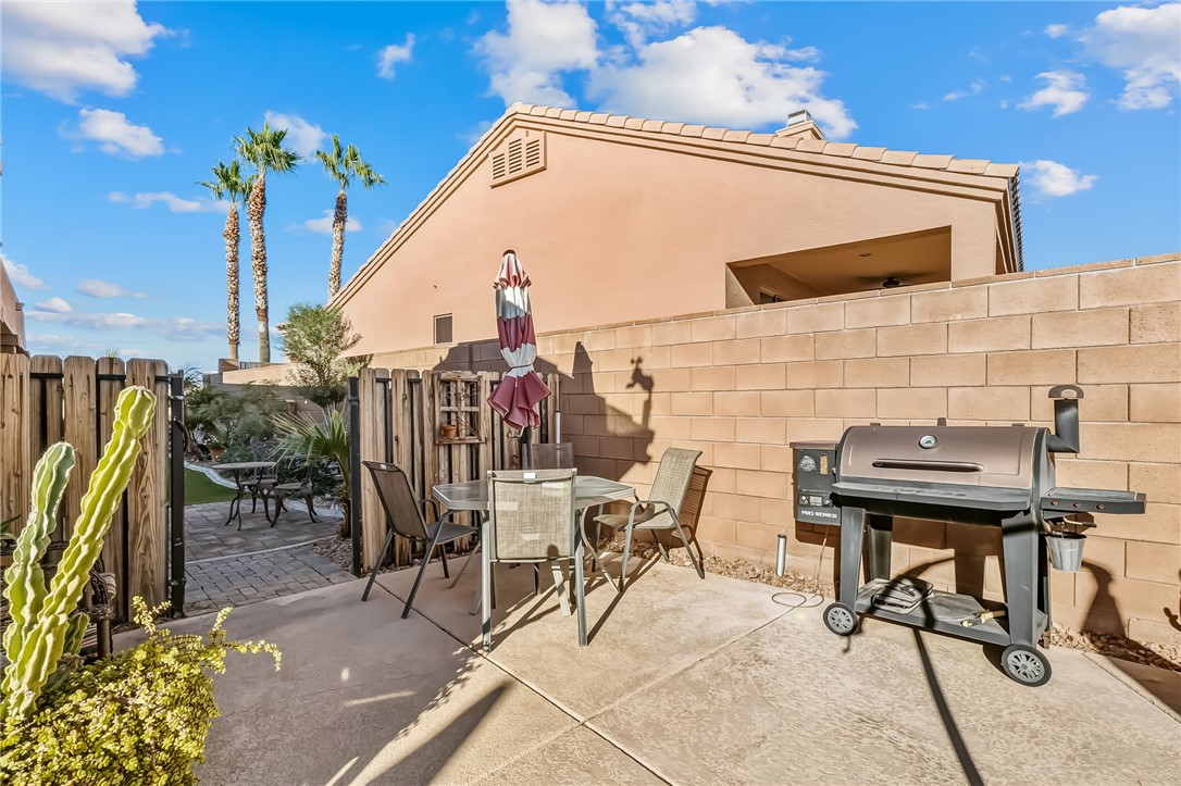 Bullhead City, Arizona, 86442, United States, 4 Bedrooms Bedrooms, ,2 BathroomsBathrooms,Residential,For Sale,1988926