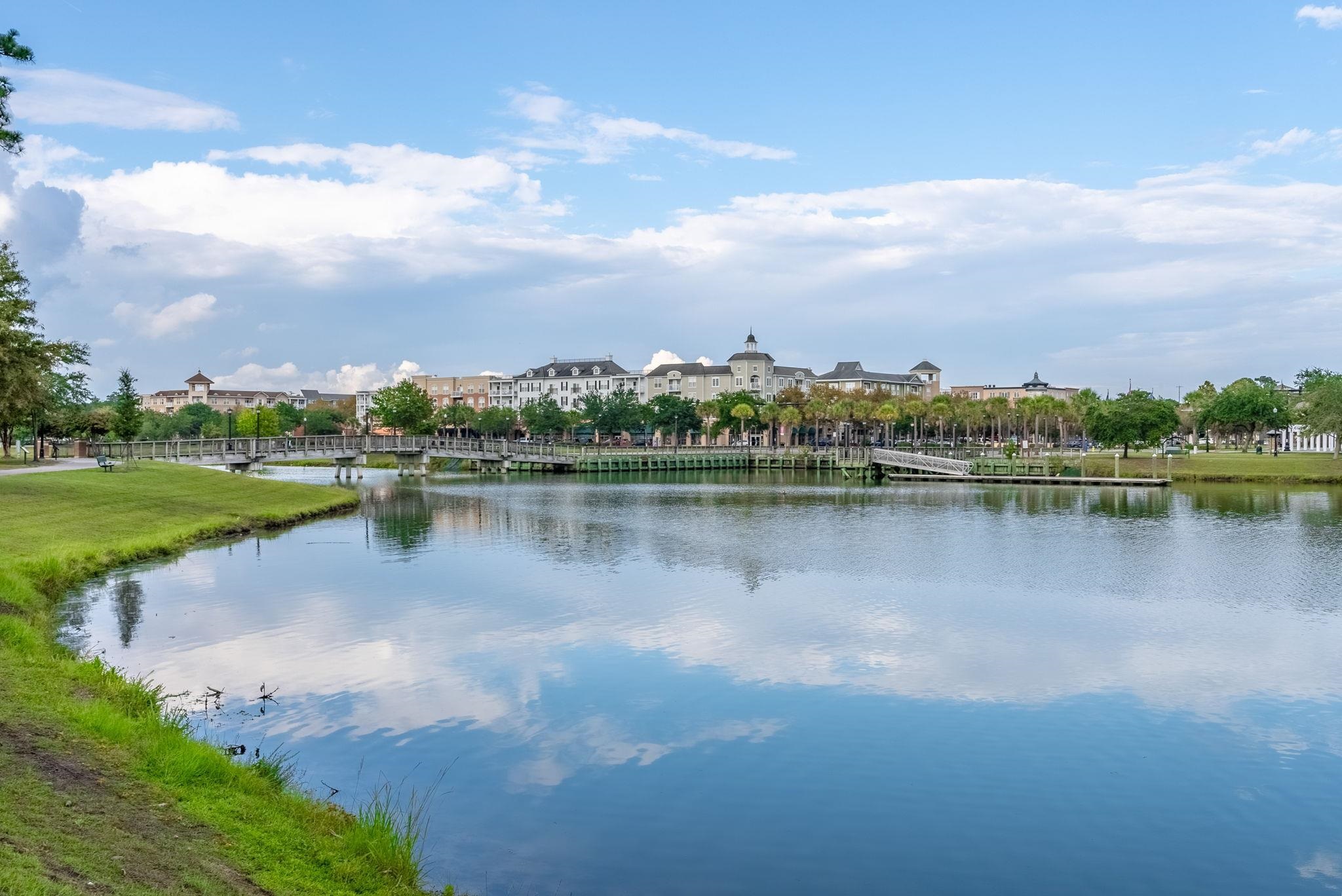  798 Shine Ave  Market Common - 物件實景