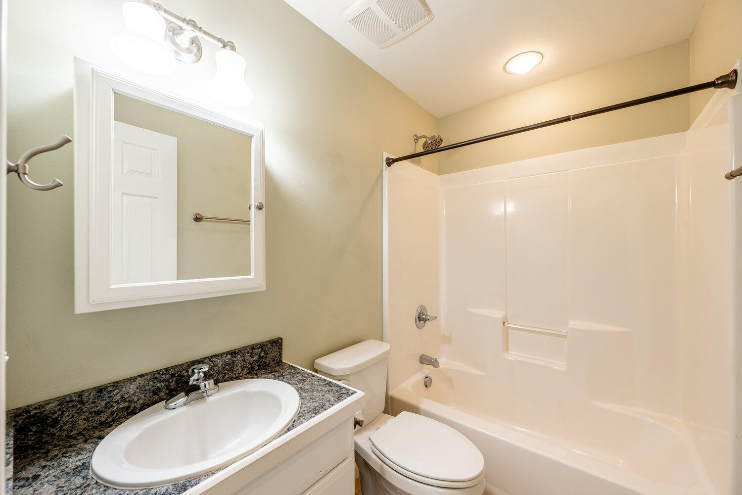 Sheridan, Wyoming, 82801, United States, 3 Bedrooms Bedrooms, ,3 BathroomsBathrooms,Residential,For Sale,1885814