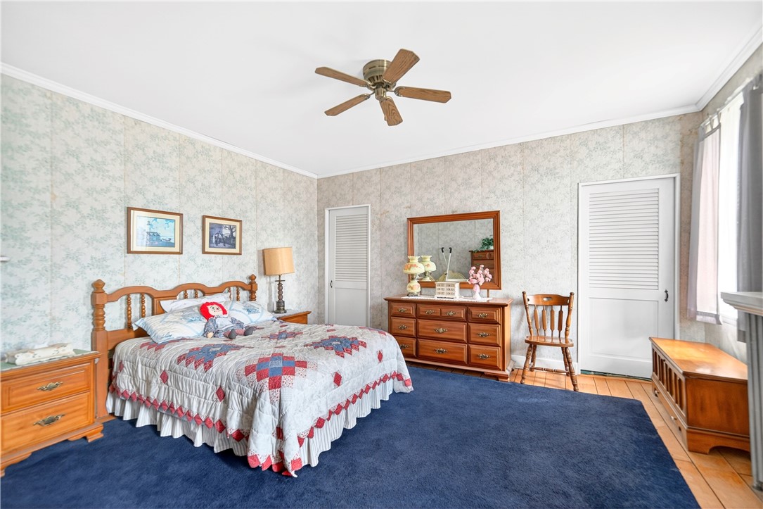 Scenery Hill, Pennsylvania, 15360, United States, 4 Bedrooms Bedrooms, ,2 BathroomsBathrooms,Residential,For Sale,2044071