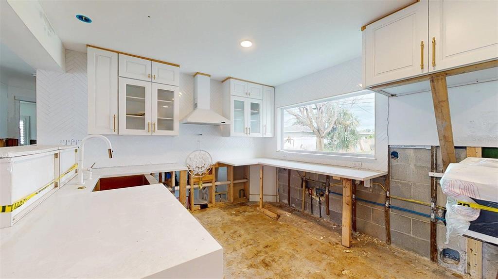 Redington Beach, Florida, 33708, United States, 3 Bedrooms Bedrooms, ,2 BathroomsBathrooms,Residential,For Sale,1895824