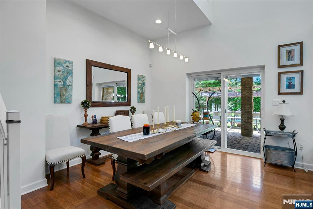 West Orange, New Jersey, 07052, United States, 6 Bedrooms Bedrooms, ,4 BathroomsBathrooms,Residential,For Sale,1826620