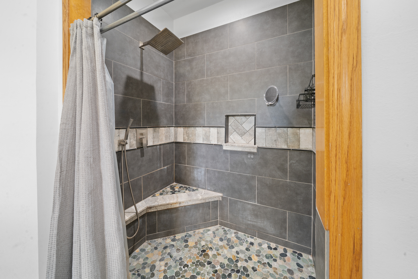 Elburn, Illinois, 60119, United States, 5 Bedrooms Bedrooms, ,3 BathroomsBathrooms,Residential,For Sale,1986331