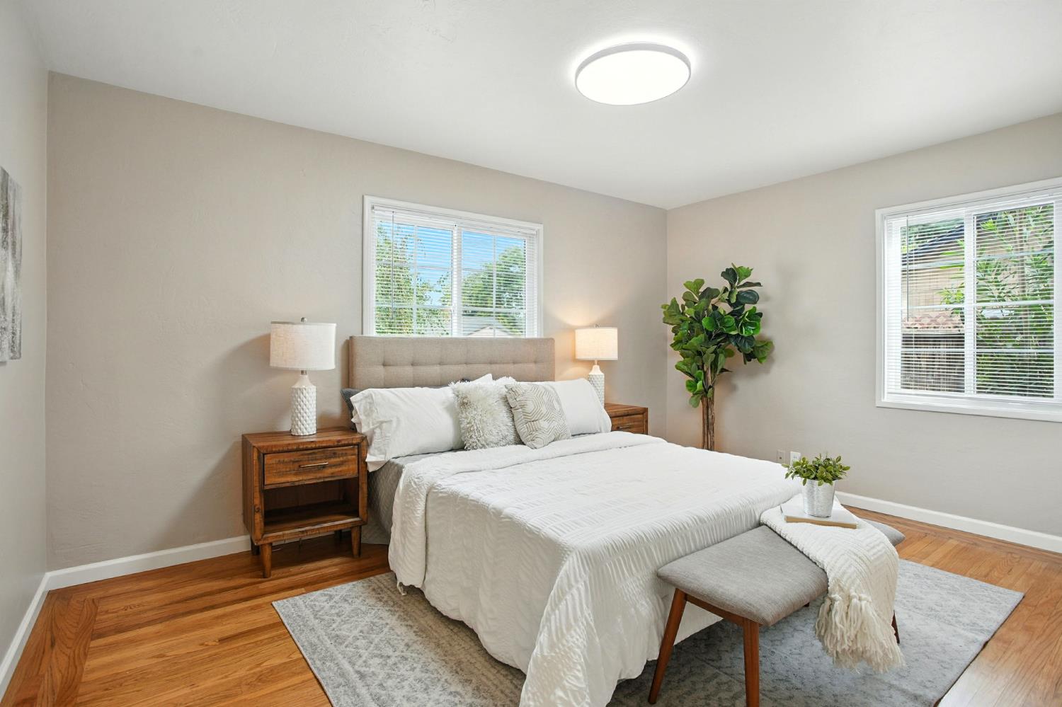 Sacramento, California, 95821, United States, 2 Bedrooms Bedrooms, ,2 BathroomsBathrooms,Residential,For Sale,1939306